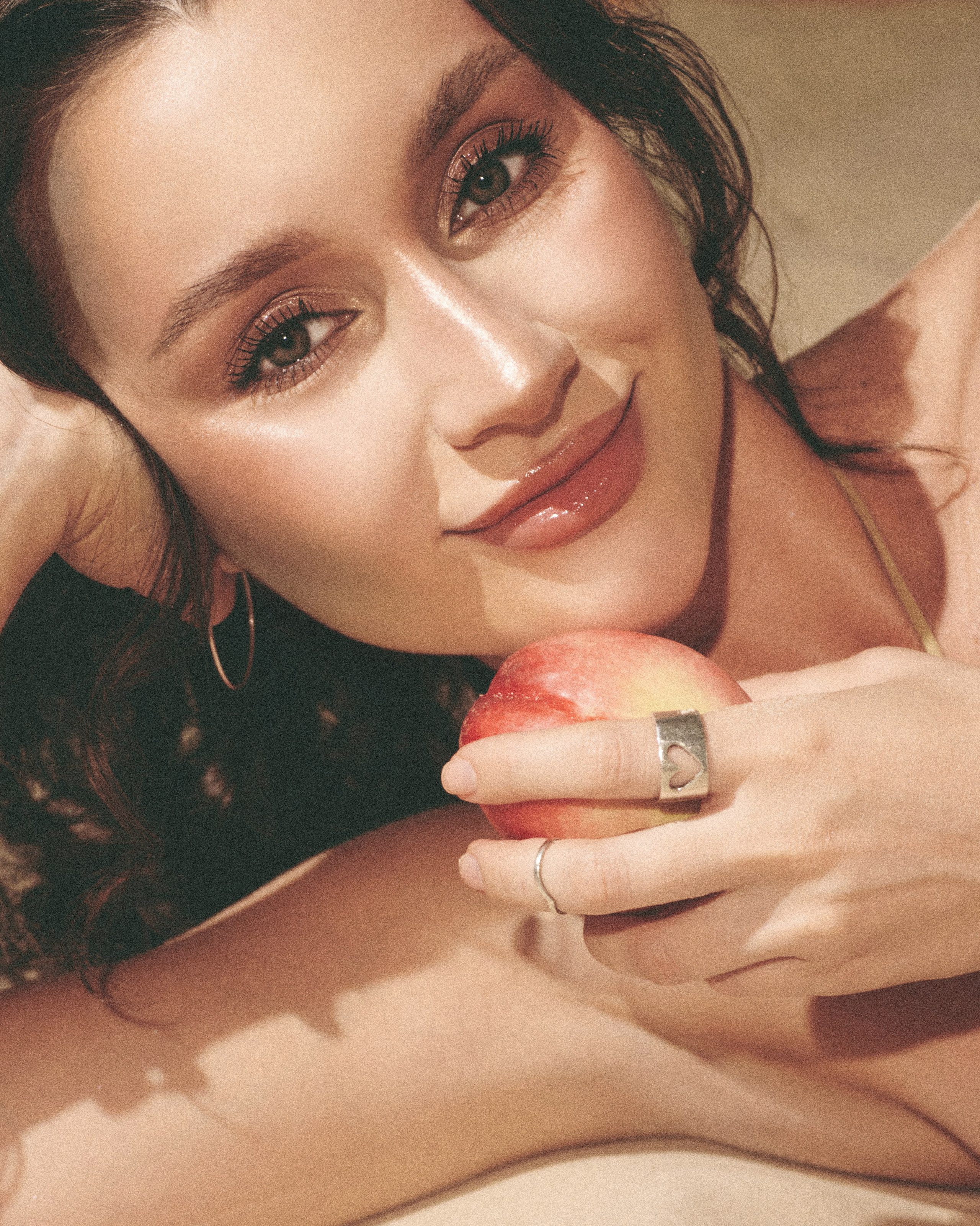 Таня и персики. Школьный, семейный фотограф Салават РБ