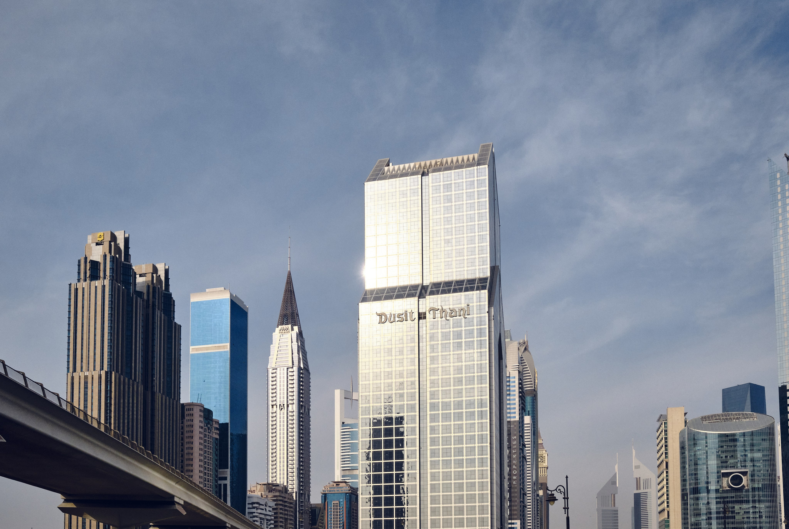 Dubai & Abu Dhabi. Aleksandr Kobtsev