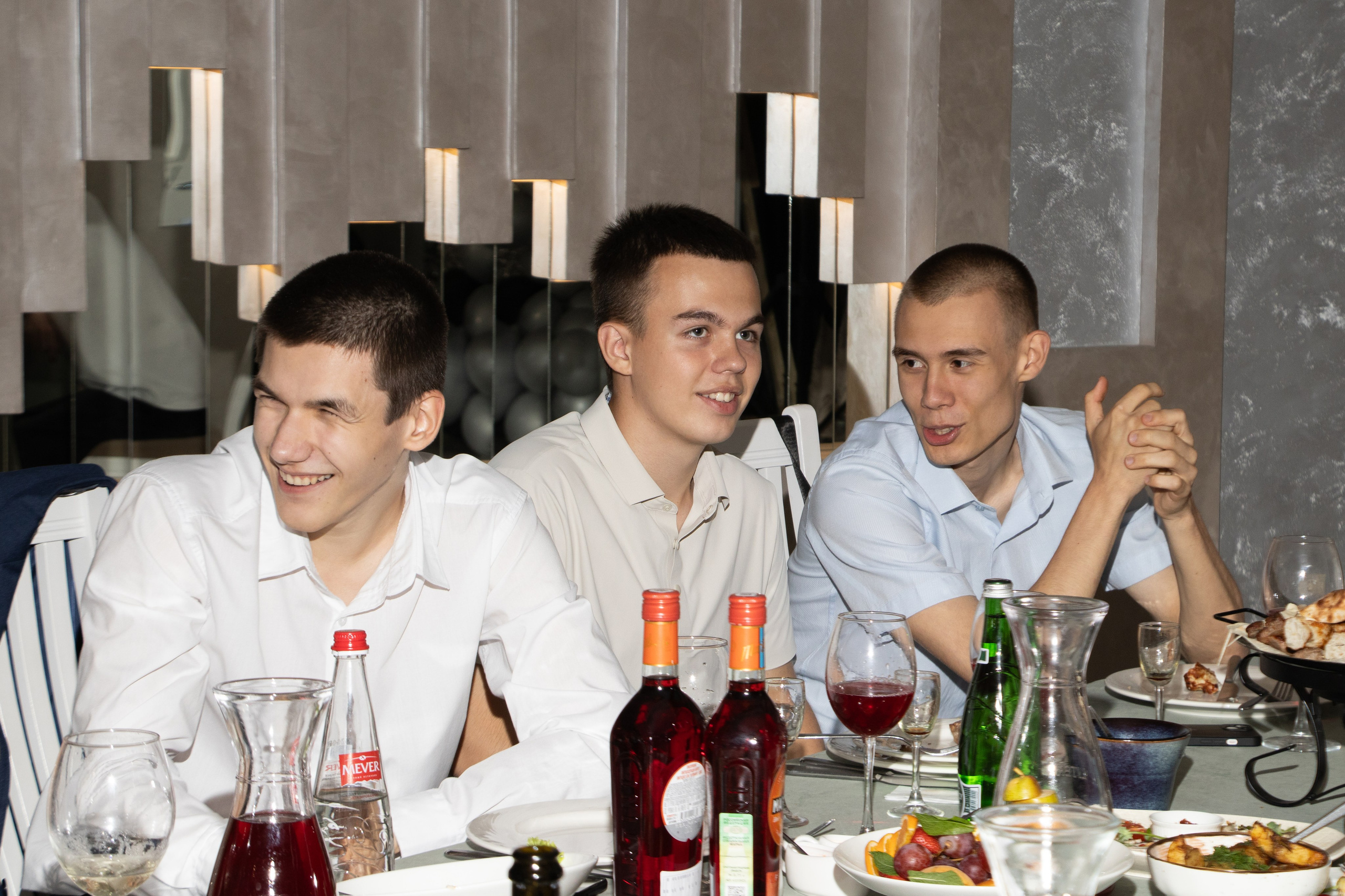 Выпускной 11 класс. Фотограф Лысенко Полина