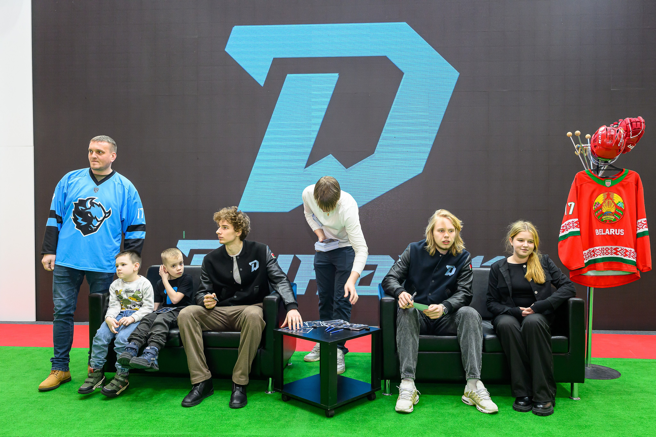 @hcdinamo.by. Фотоуслуги, услуги фотографа, фотографирование важных событий