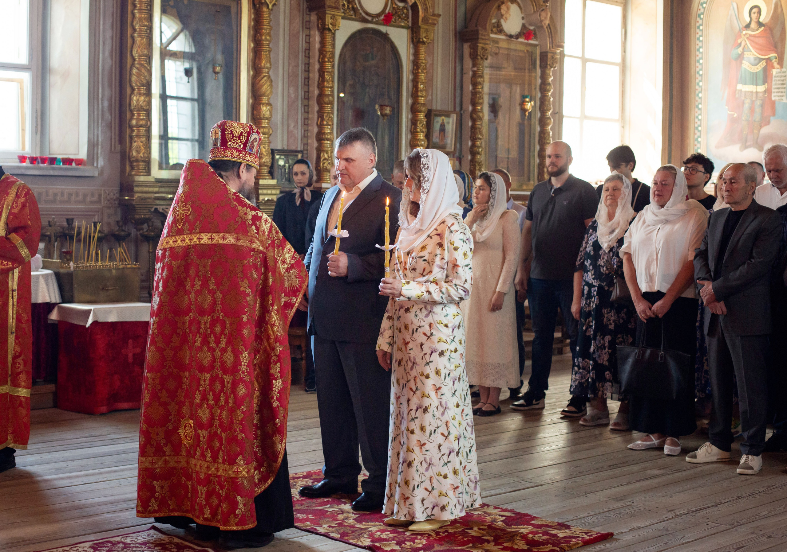 Венчание Сергей и Анна Воскресенский храм. Семейный и детский фотограф Анна Петракова