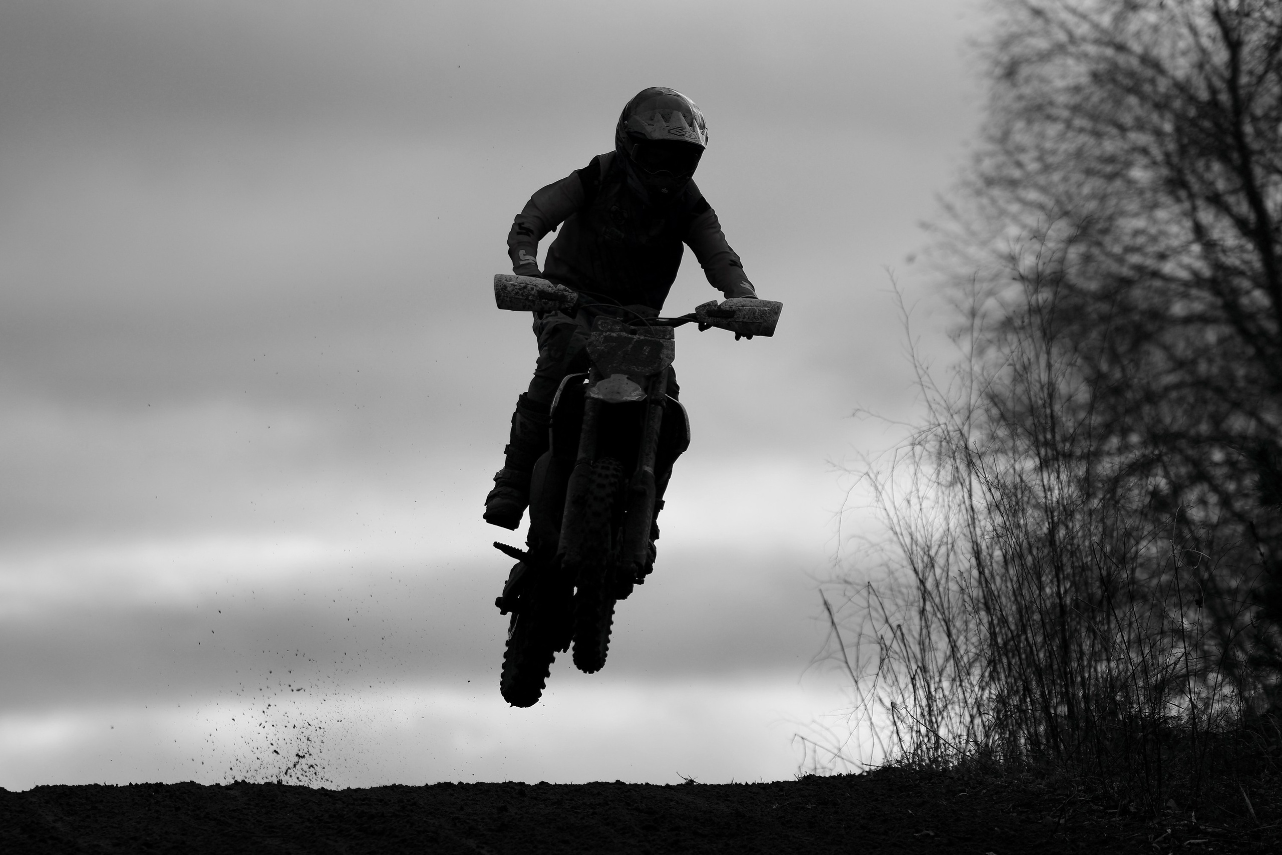 Песчаная буря. г. о. Серпухов, о. Русский. Спортивный и репортажный фотограф Ермакова Светлана