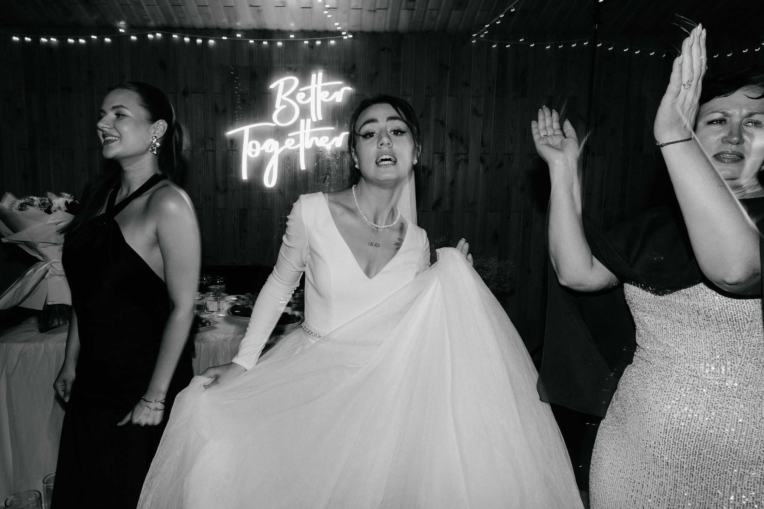 Свадебная фотосессия в агроусадьбе Лабодянка в Минске. Свадебный фотограф в Минске/Беларуси Сергей Спиридонов