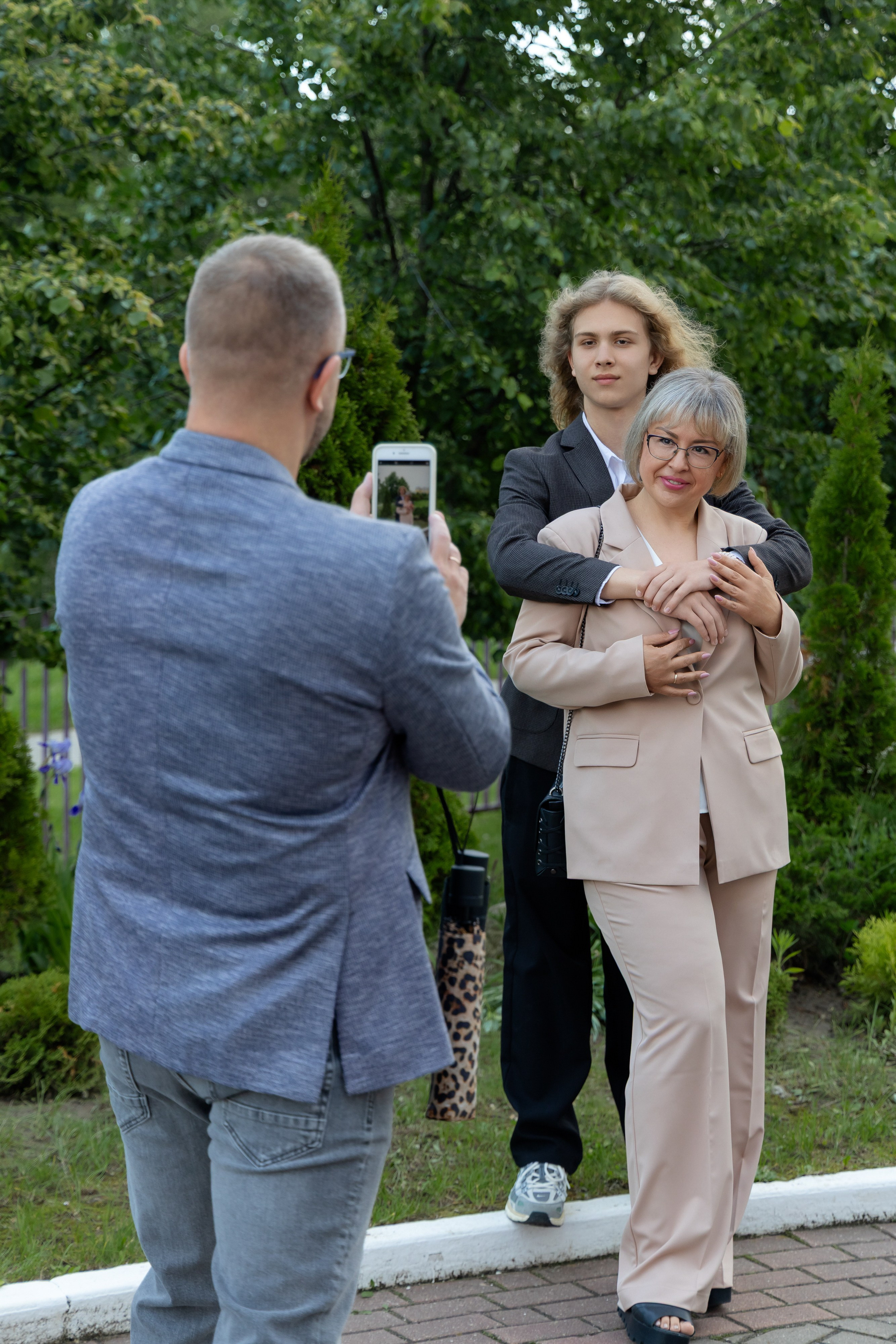 Школьный выпускной 2025 год в Минске, Беларуси. Свадебный фотограф в Минске/Беларуси Сергей Спиридонов