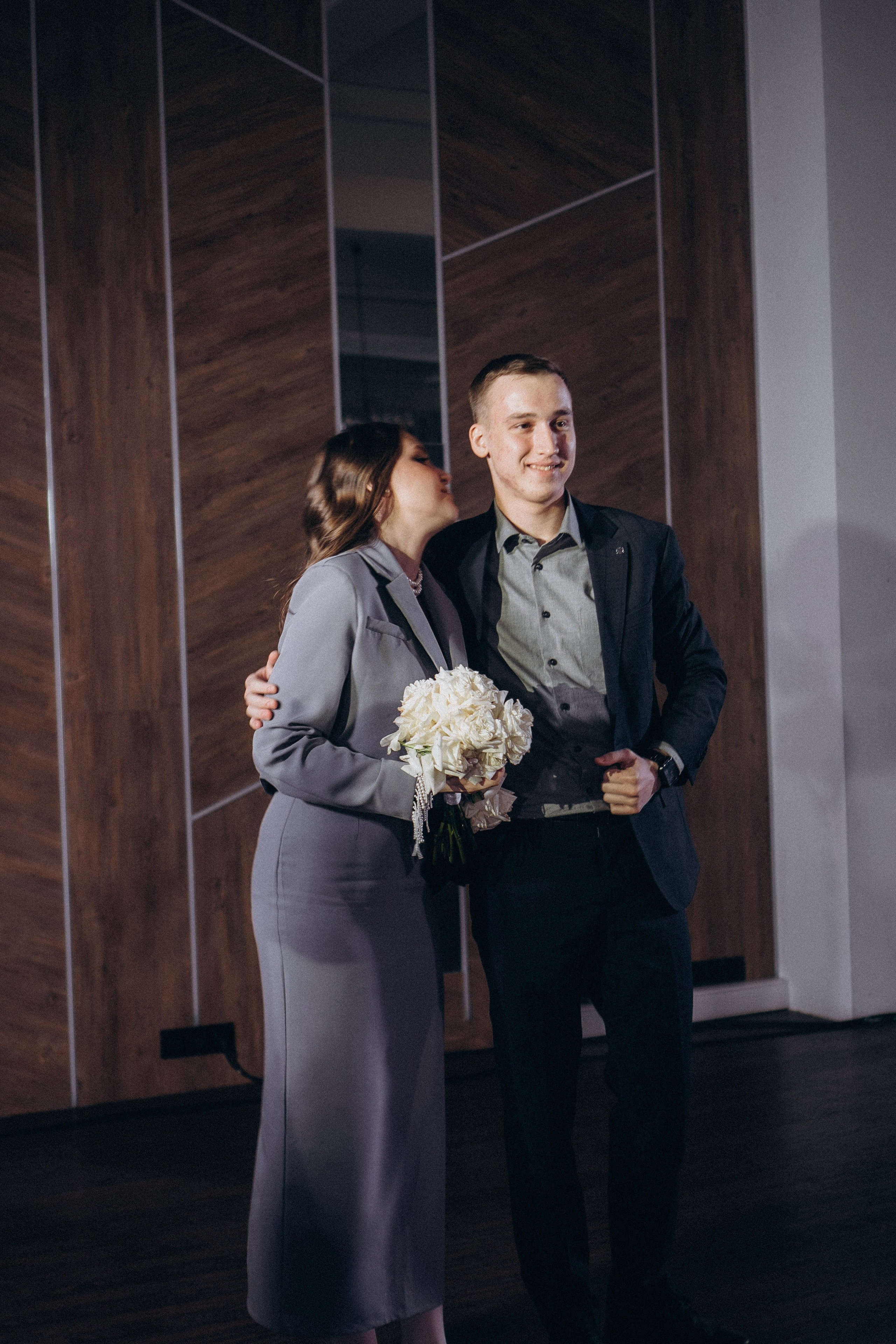 СВАДЕБНАЯ СЬЕМКА СБОРОВ В ОТЕЛЕ И ВЫЕЗД НА ЦЕРЕМОНИЮ (СНЯТО В СИБИРЕ В НИЖНЕВАРТОВСКЕ). Профессиональный фотограф, Санкт-Петербург — Виктория Богомолова