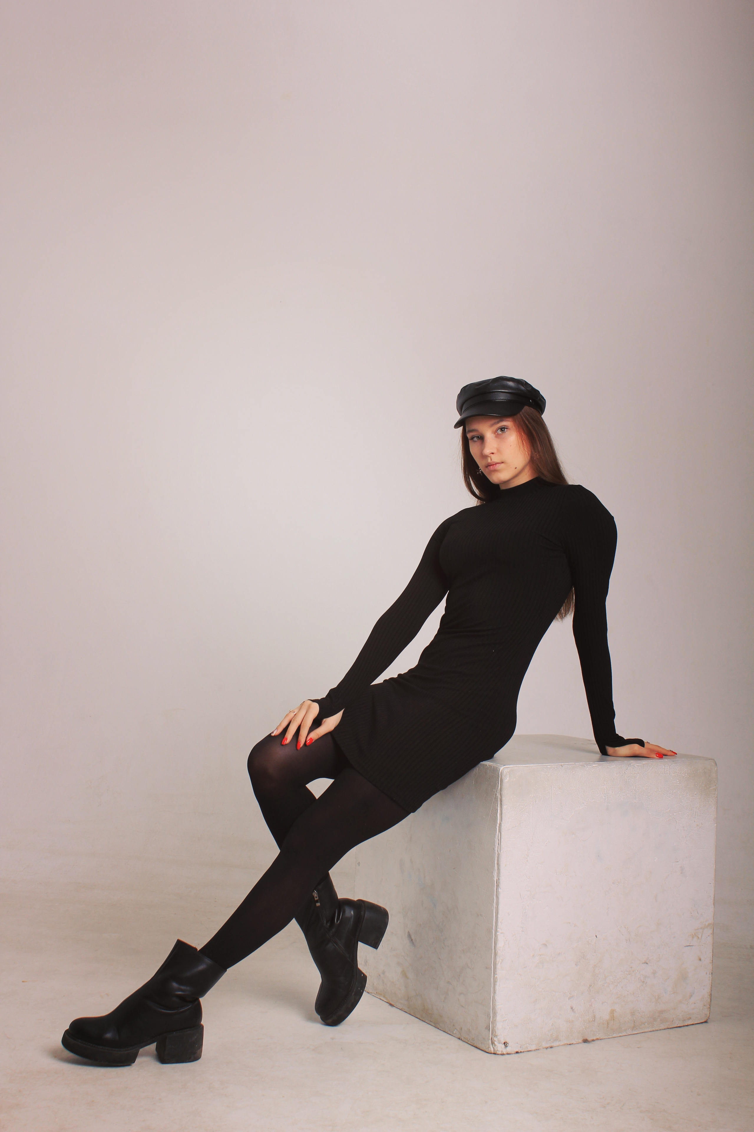 Модель для предметной съемки Александра Б. Москва| Sale Easy