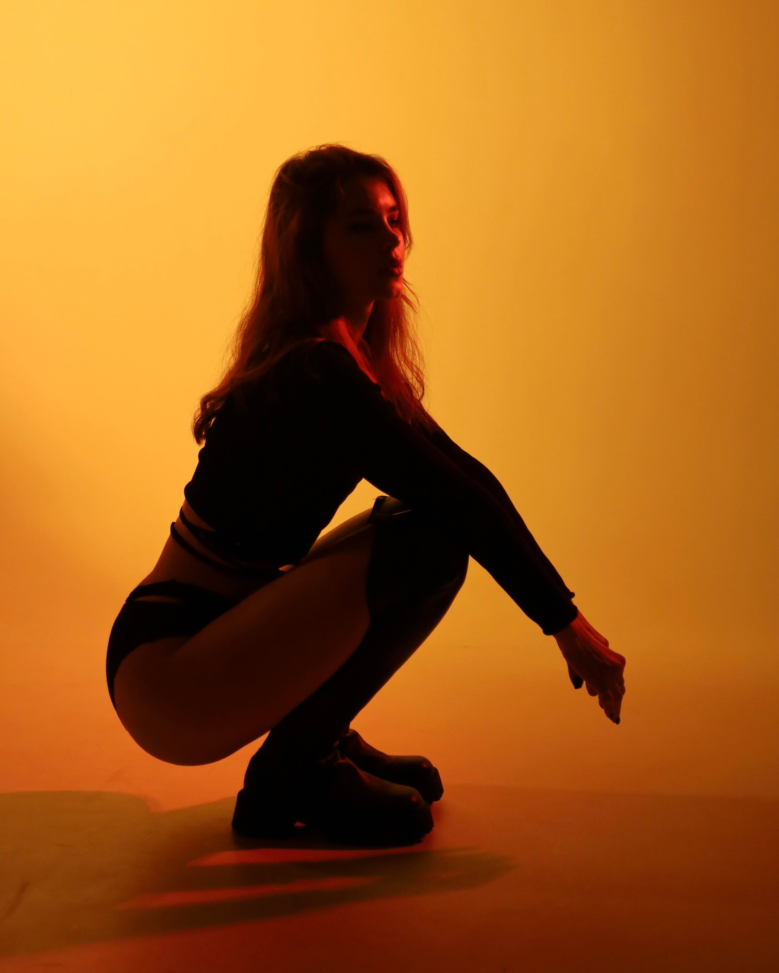 Модель для предметной съемки Юлия Е Казань| Sale Easy