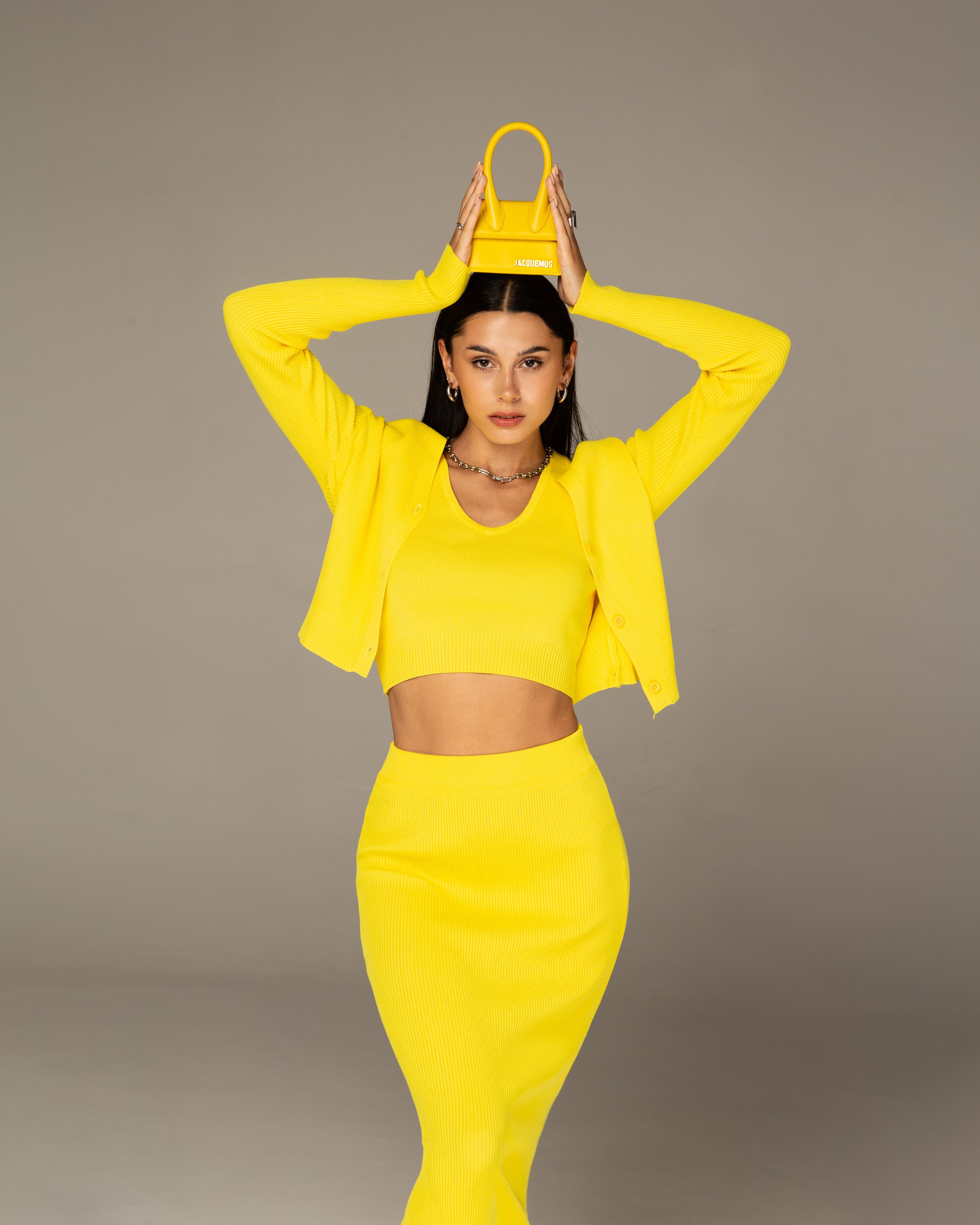 Модель для предметной съемки москвичка Анна АА| Sale Easy