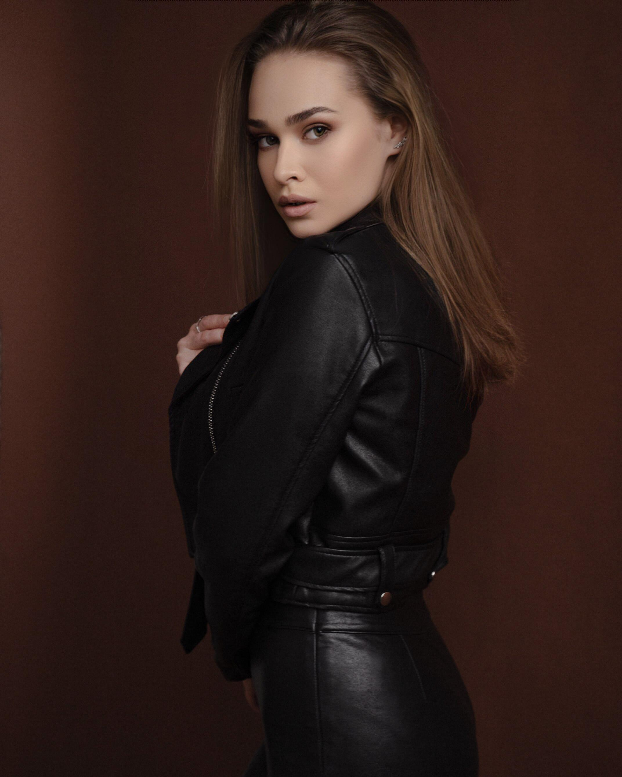 Модель для съемки для интернет магазинов Настя Г.Москва| Sale Easy