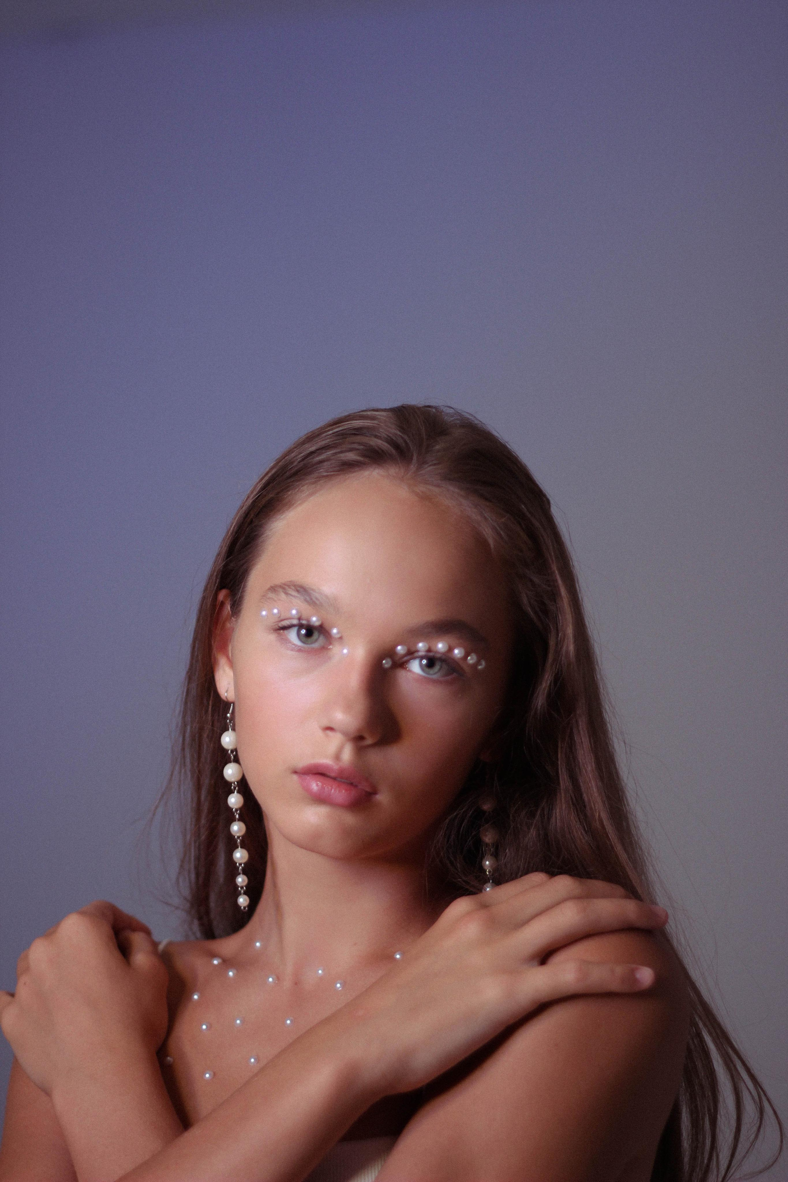 Модель для предметной съемки Дарина 1 Н.Новгород | Sale Easy