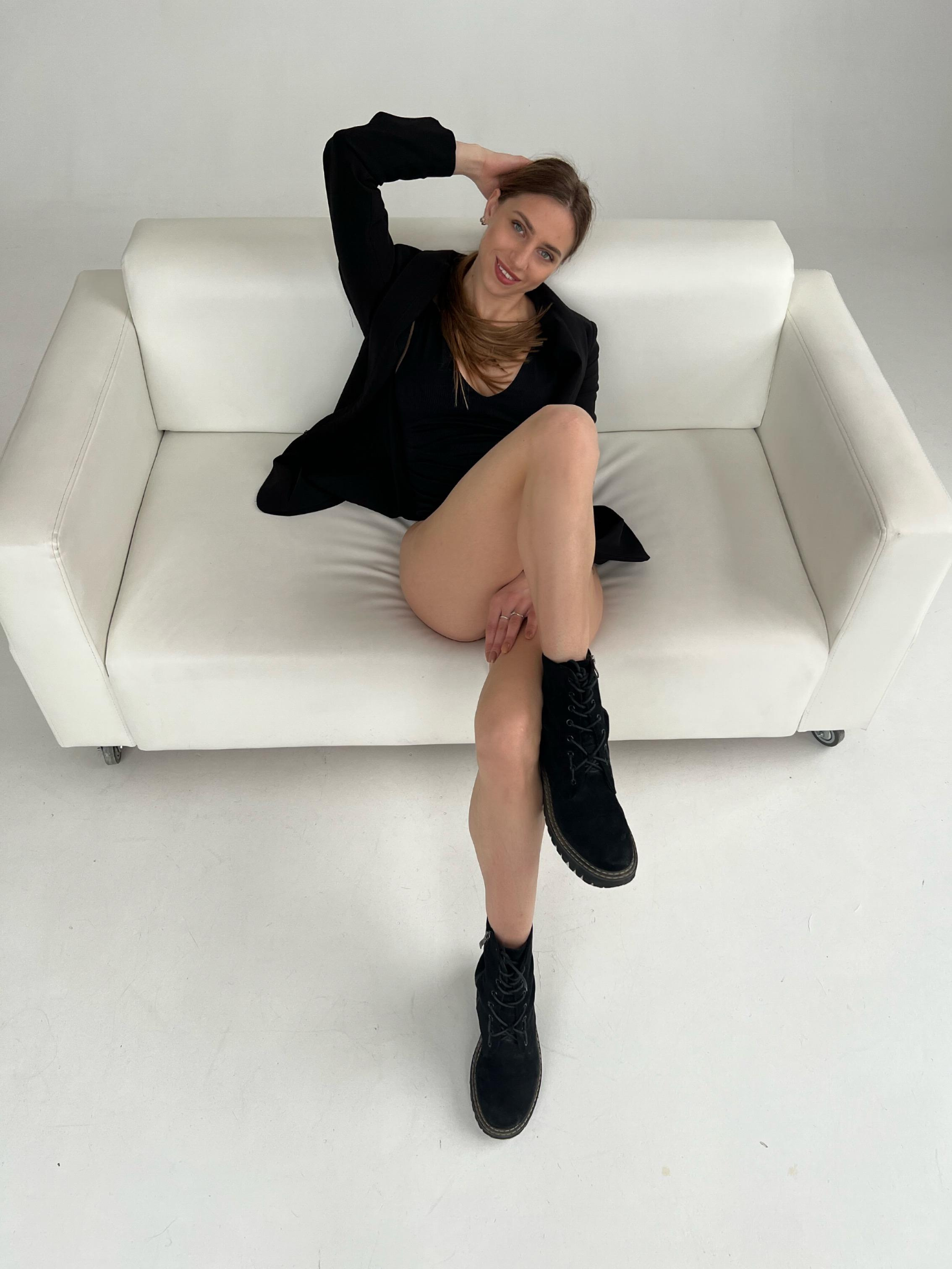 Модель для предметной съемки  Софья В Сочи| Sale Easy