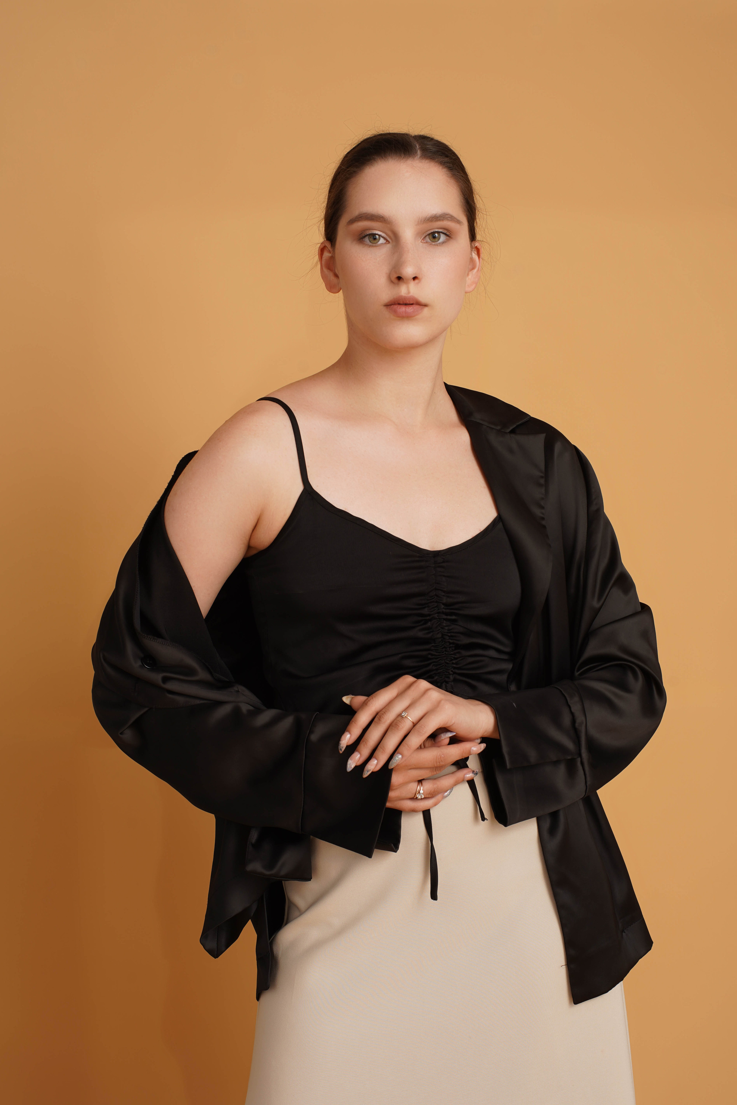 Модель для предметной съемки Александра Б. Москва| Sale Easy