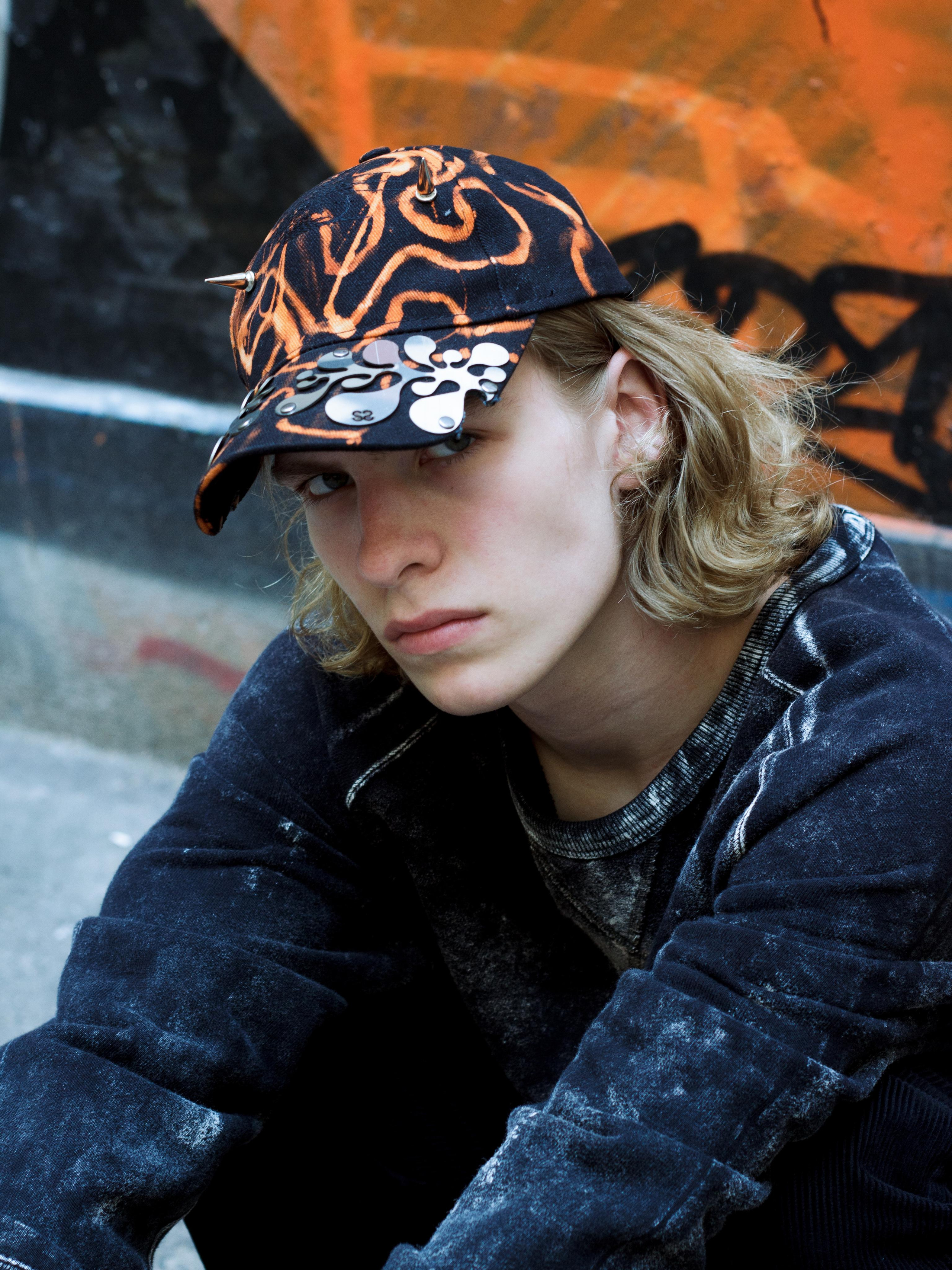 Модель для предметной съемки Александр Е С-Петербург | Sale Easy