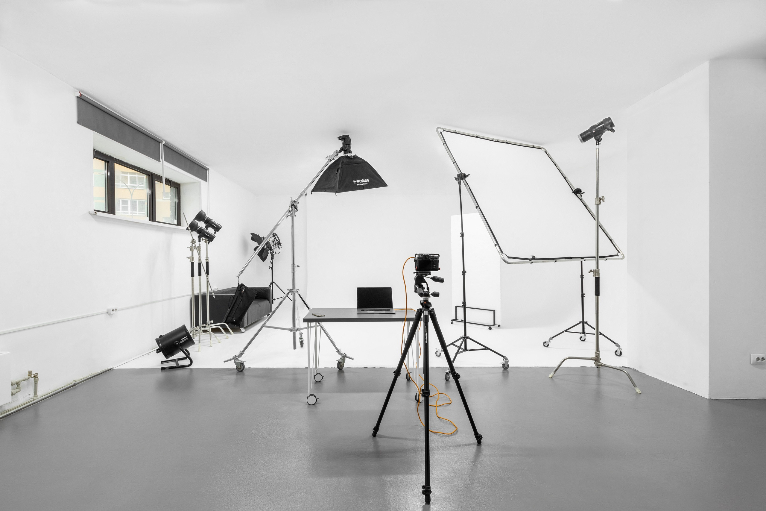 Студия Comilfo White для предметной съемки Н.Новгород |Sale Easy