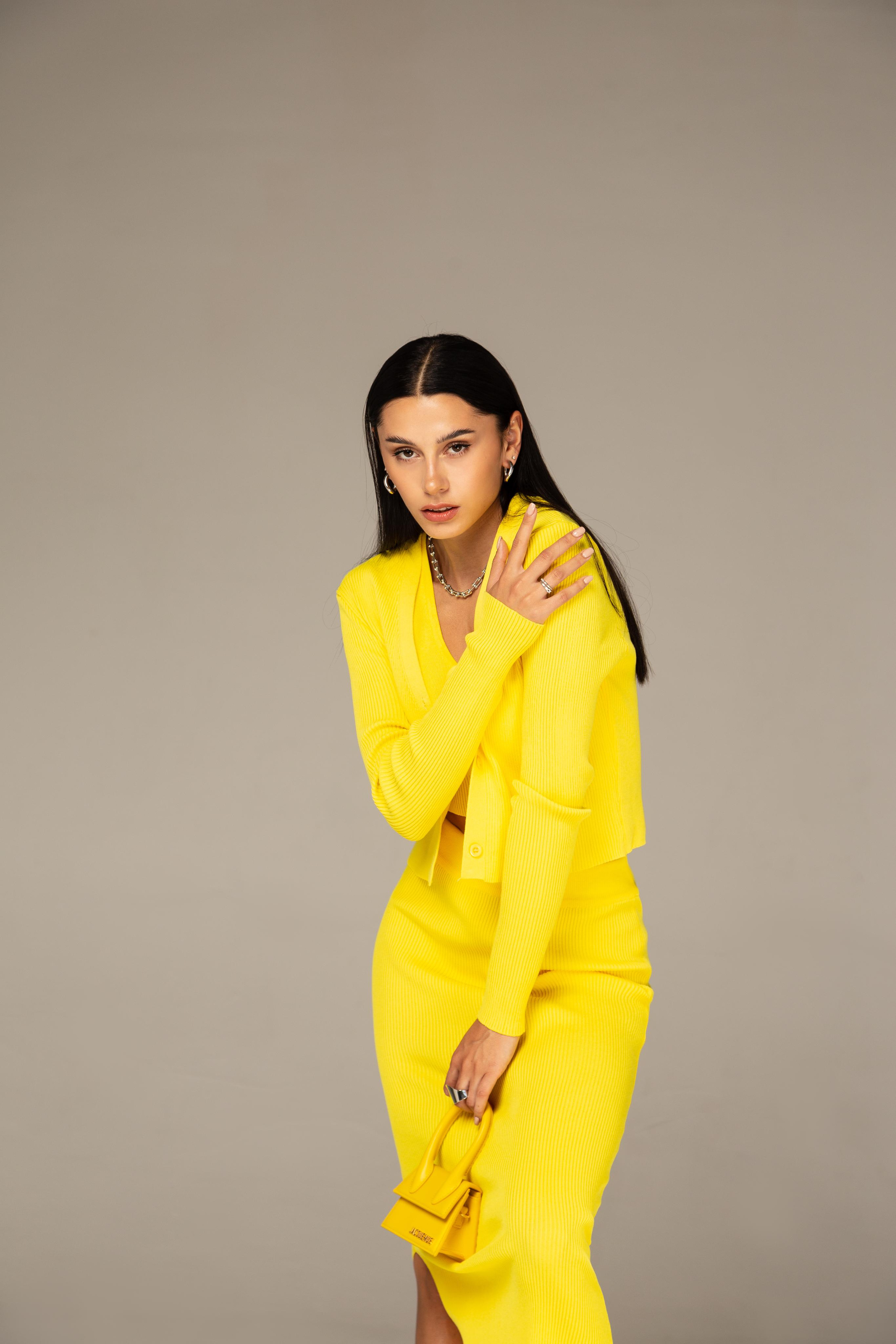 Модель для предметной съемки москвичка Анна АА| Sale Easy