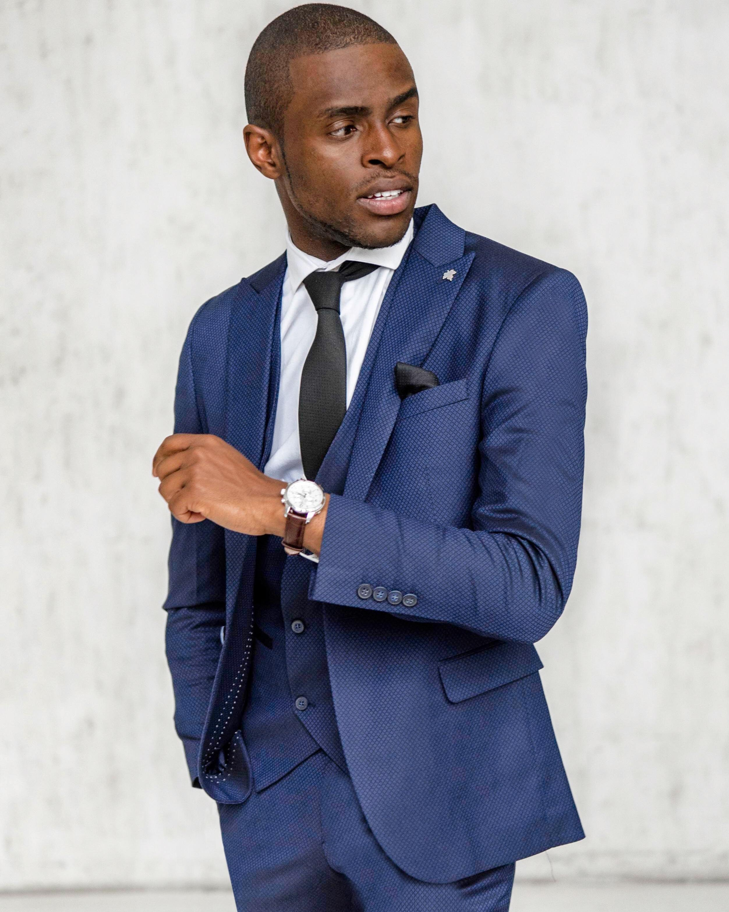 Модель для предметной съемки Руто Ронни Москва | Sale Easy