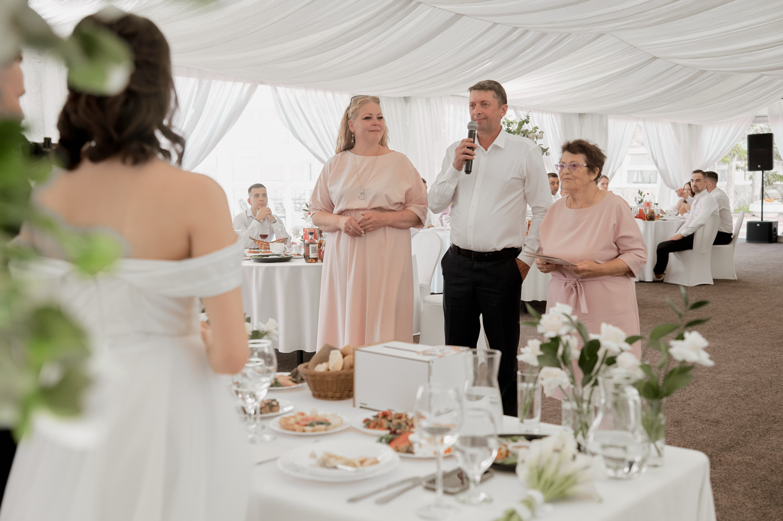 Свадьба бенгальские огни. Мартазова Екатерина фотограф. Екатеринбург