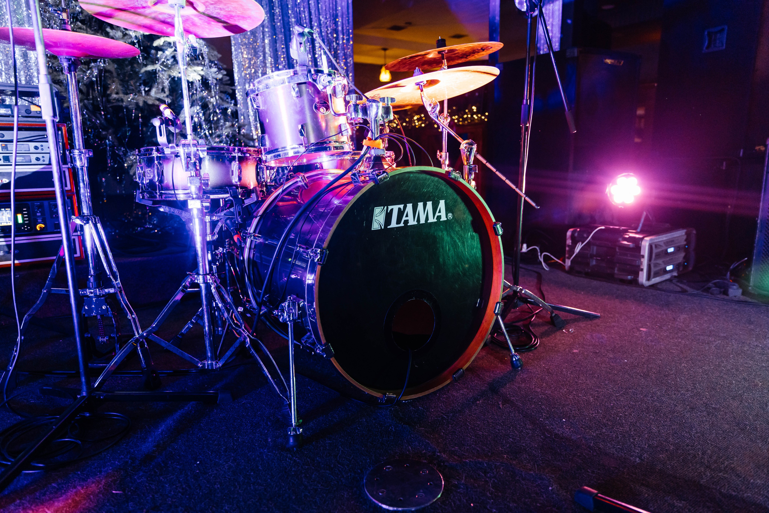 NZMU. Maxim Tsoy Photography