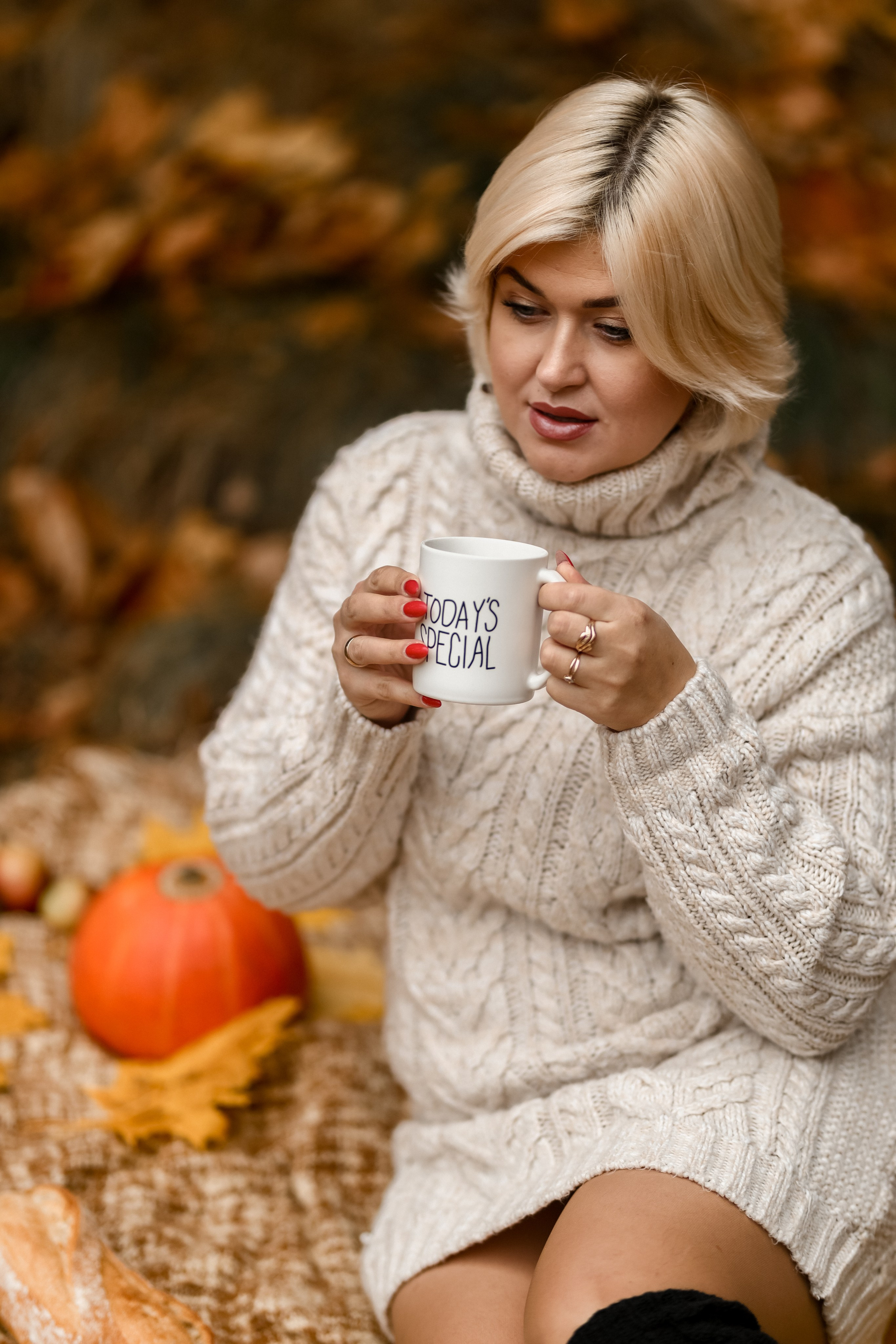 Беремешка Оля в осеннем парке. Свадебный фотограф Беларусь Ольга Козыренко