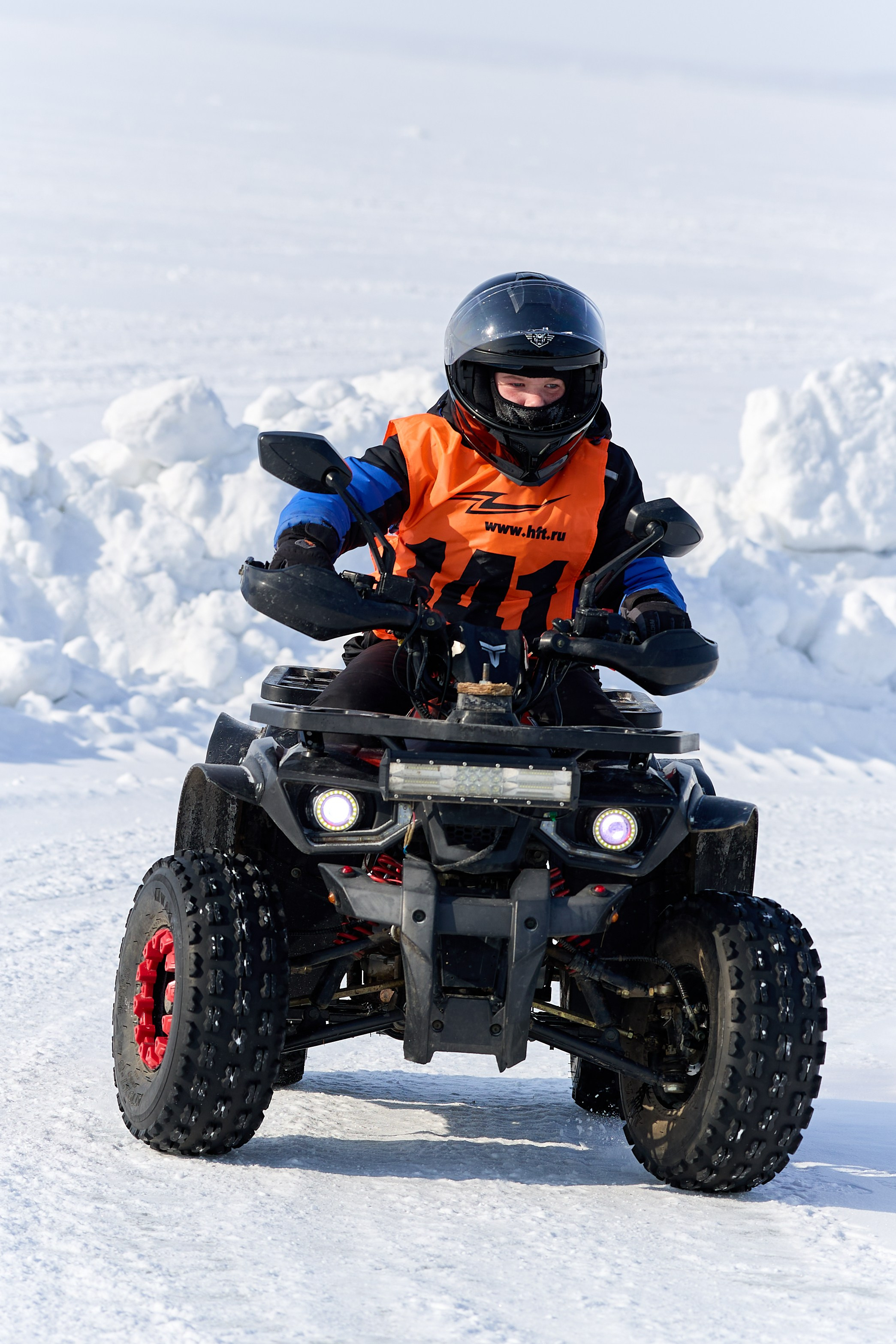 Топим Лёд — 2026. Соревнования на квадроциклах. Фотограф в Новосибирске Алена Скокова