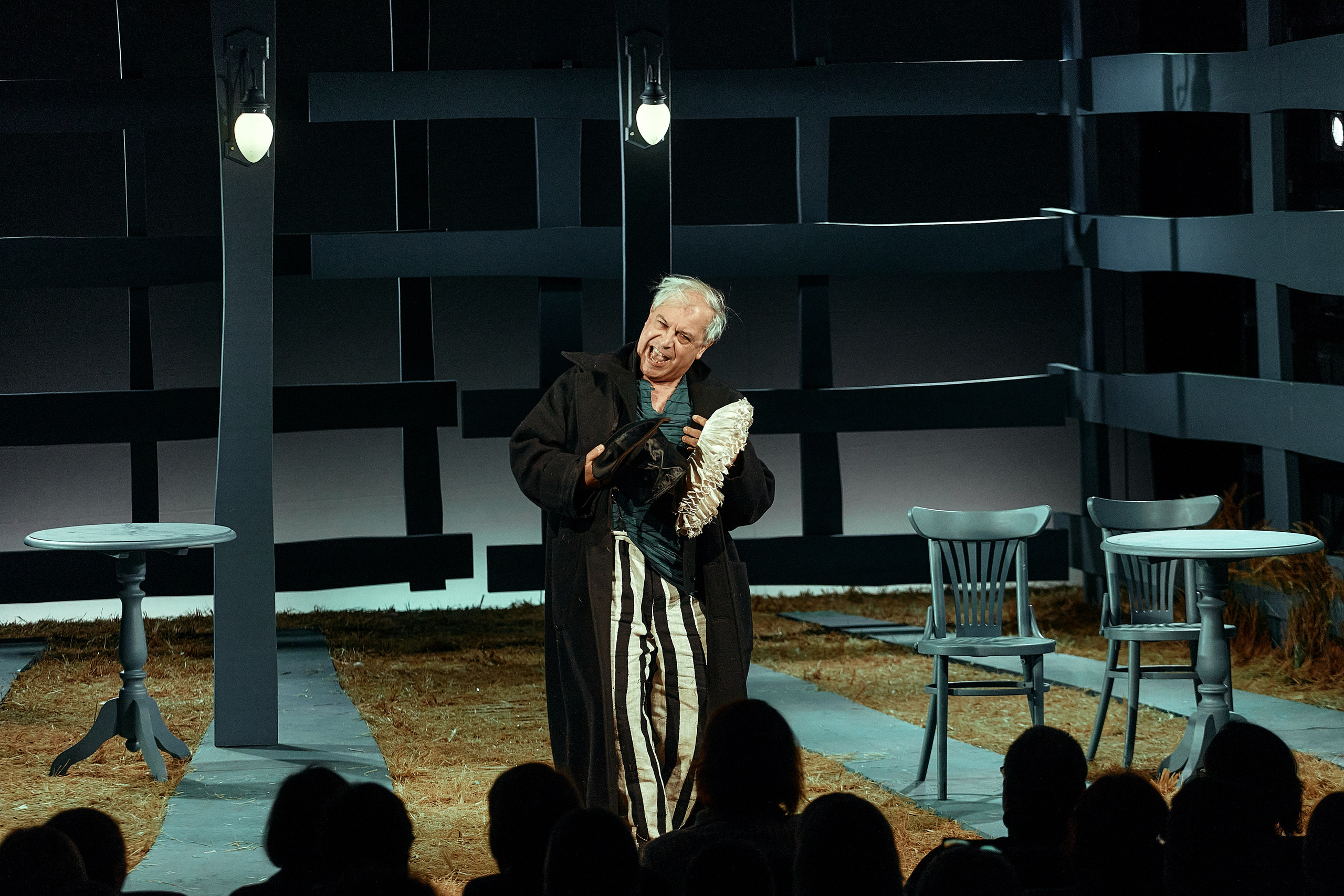 Бесприданница. Приют комедианта. Фотограф Нина Антонова