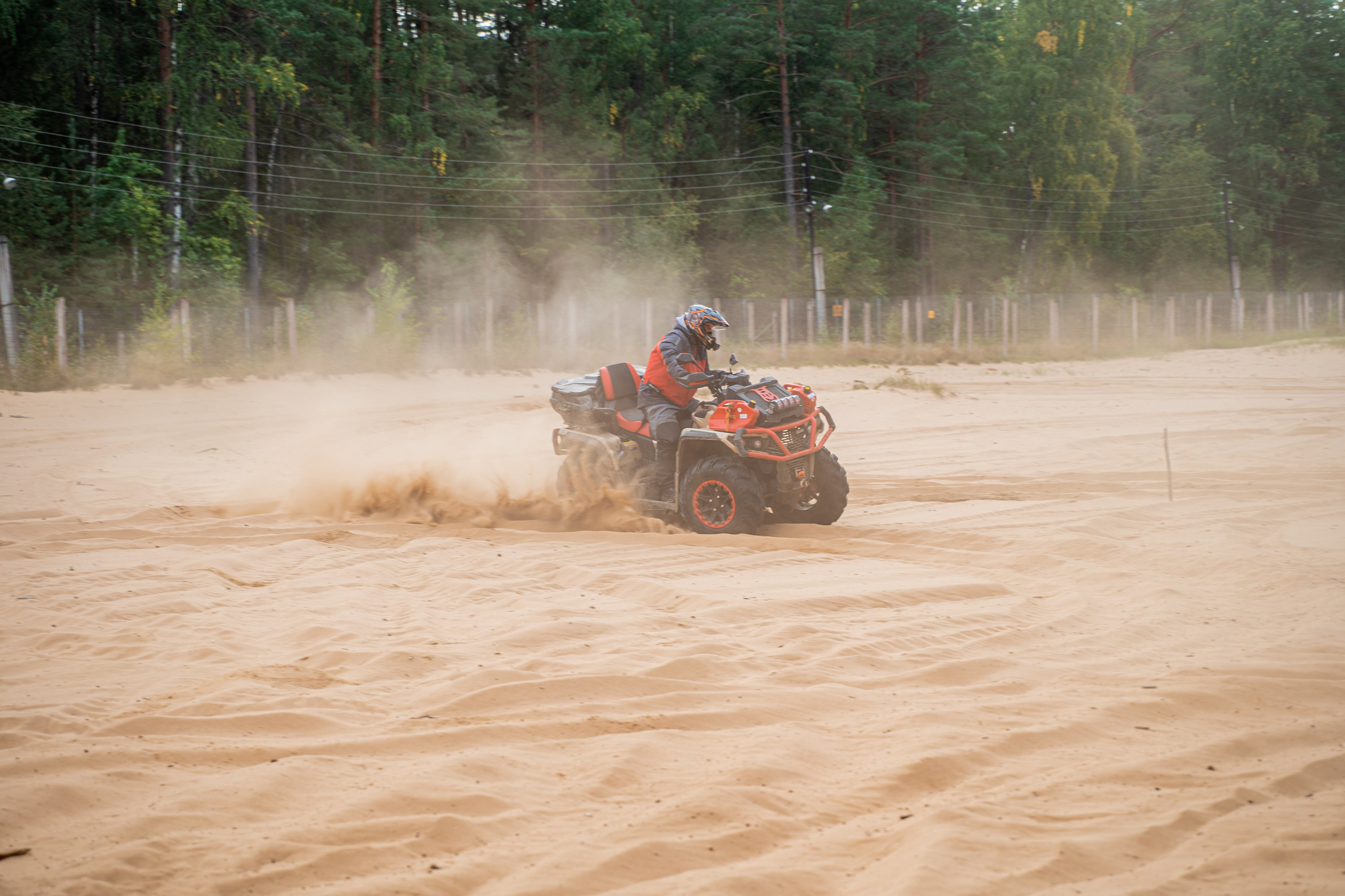 Квадровыезд —спортивный репортаж в Ленинградской области. Свадебный, семейный, портретный, репортажный фотограф в Санкт-Петербурге
