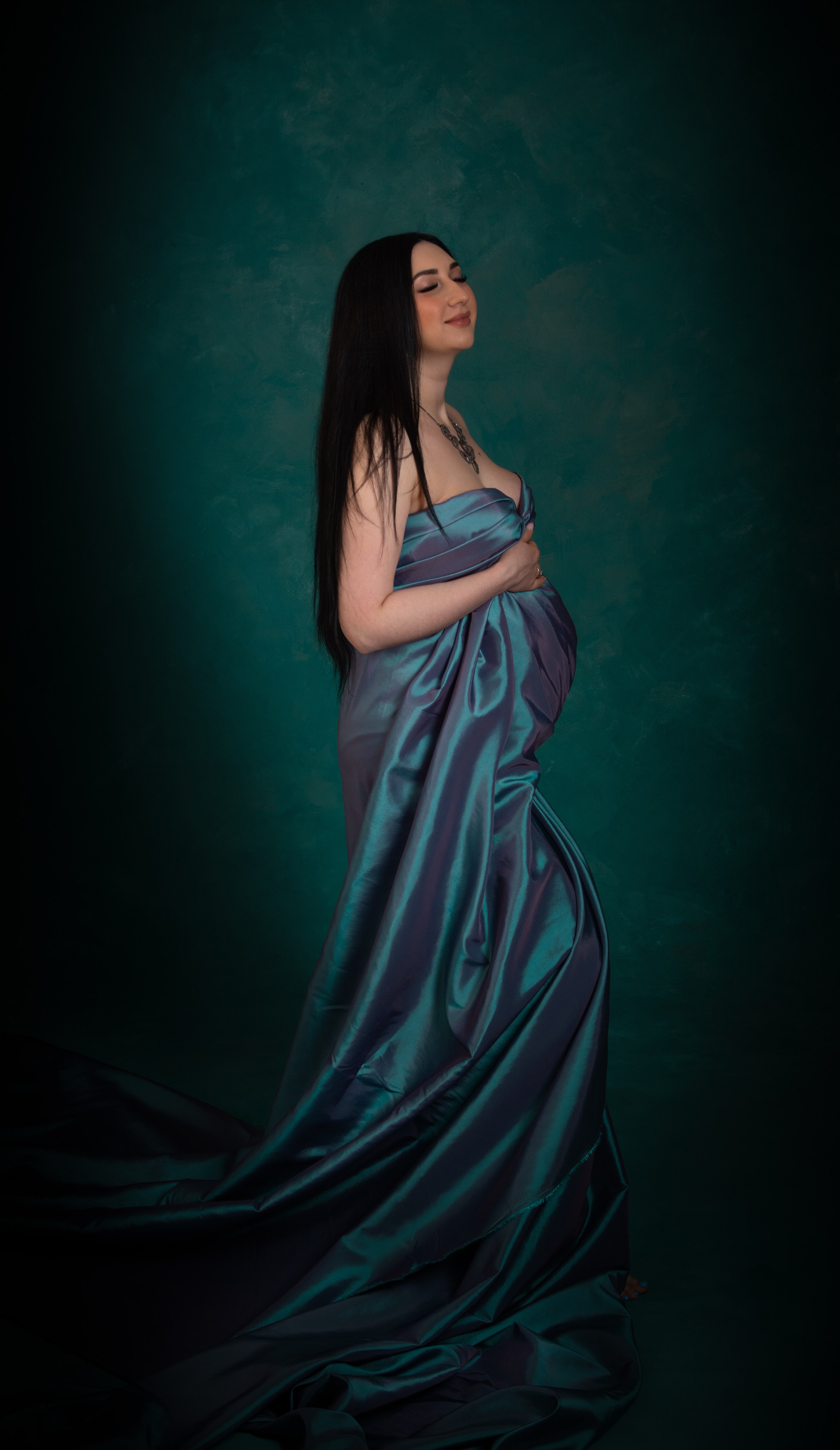 Съемка на холсте. Фотосессия беременности — Крылова Натали — Москва