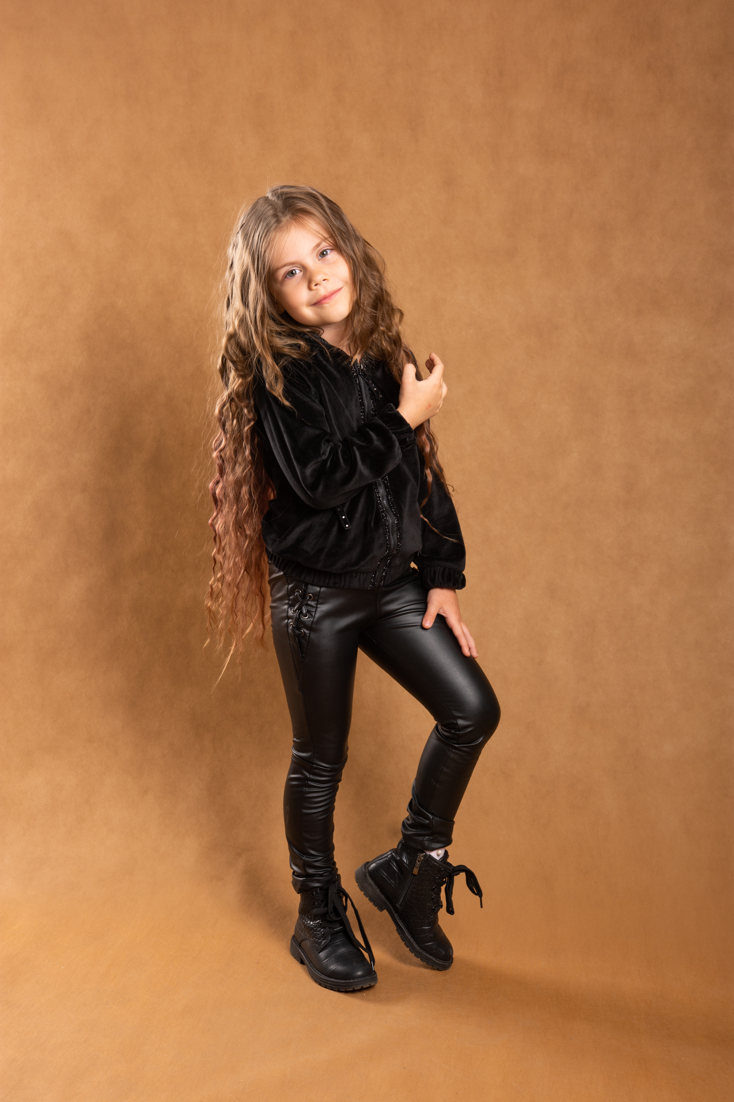 Модельное Портфолио. Фотограф Казань Иннополис Артем Байбурин