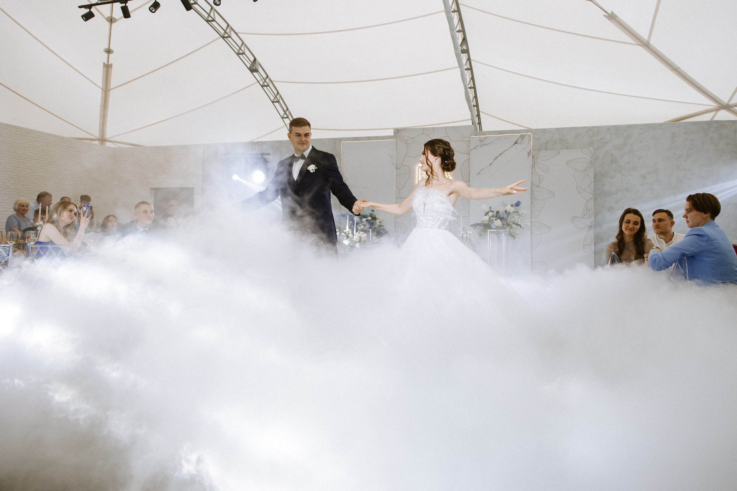 Влад и Арина. Hyatt- шатер Небо. Свадебный фотограф Балчугова Мария Екатеринбург