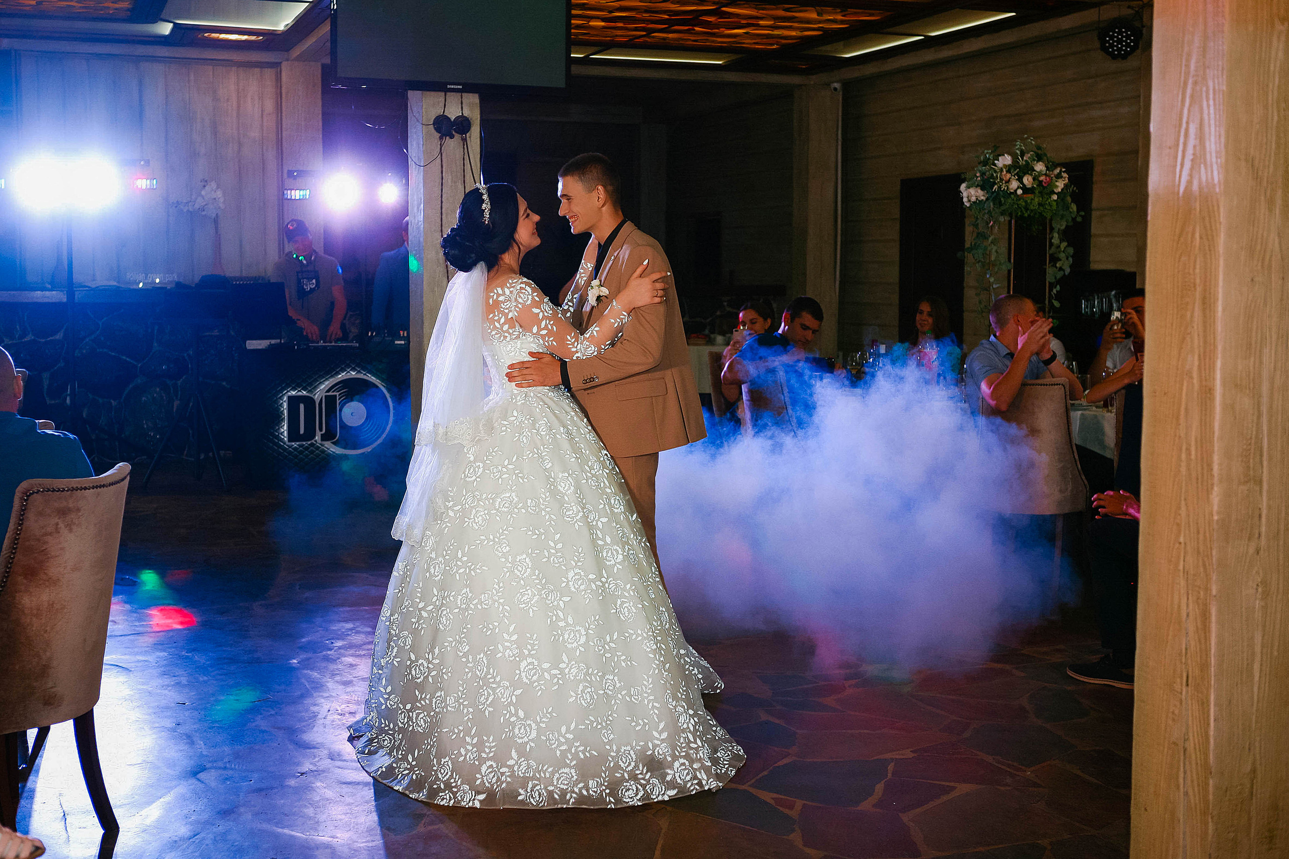 Карина и Илья. Свадебный фотограф Евгения Фролова г. Каменск-Шахтинский, Донецк, Ростов