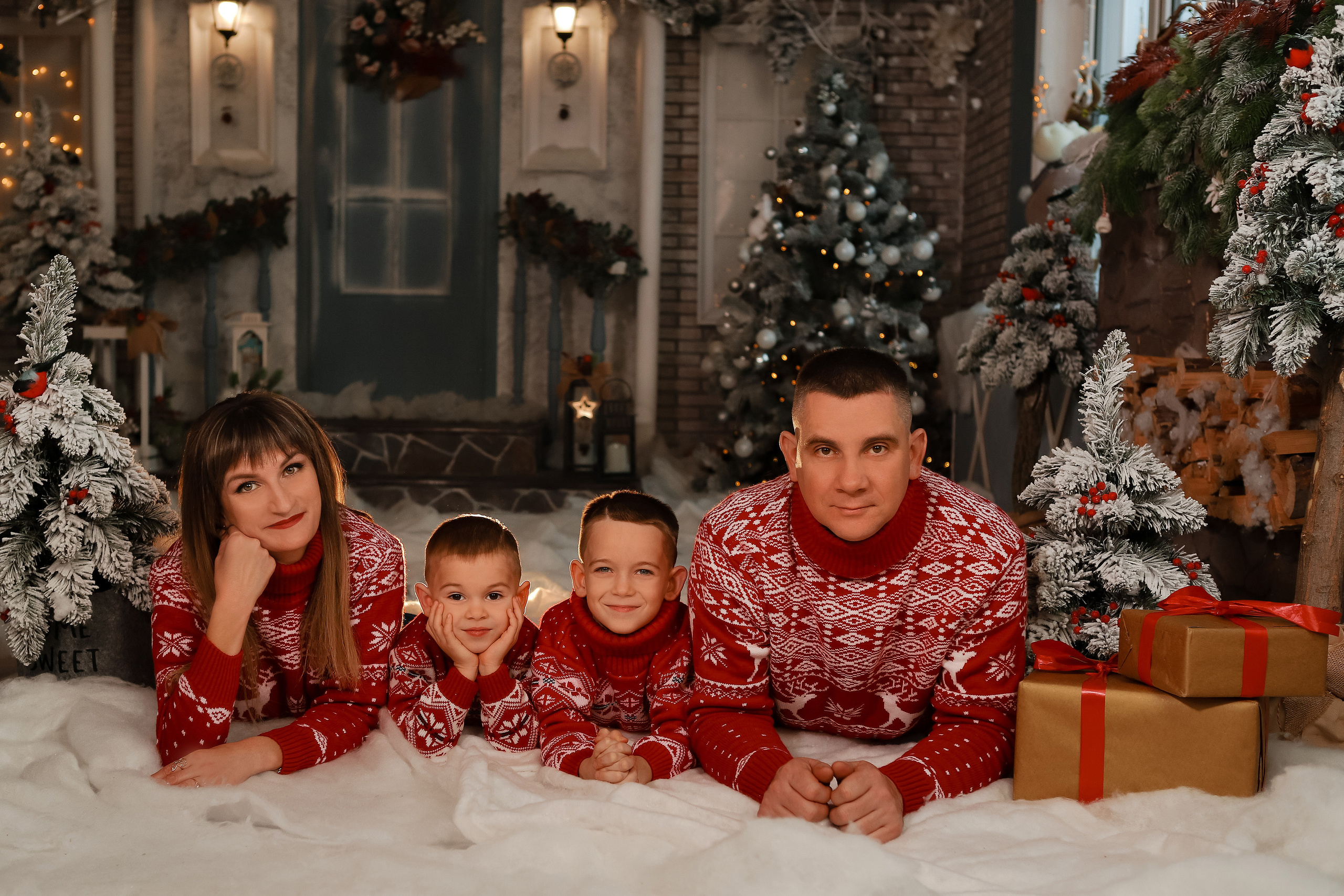 Семейная Авдюховы. Свадебный фотограф Евгения Фролова г. Каменск-Шахтинский, Донецк, Ростов