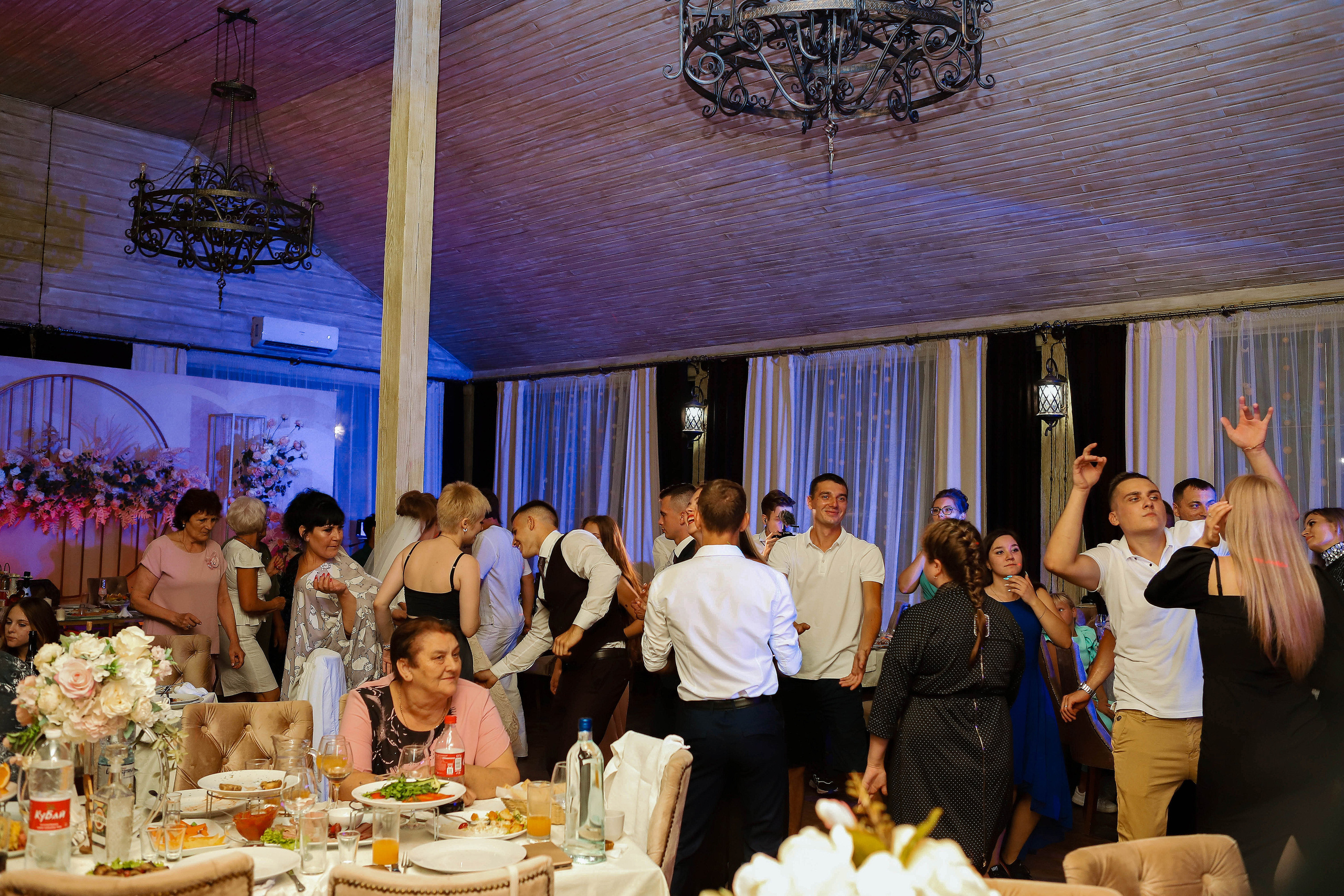 Иван и Мария. Свадебный фотограф Евгения Фролова г. Каменск-Шахтинский, Донецк, Ростов