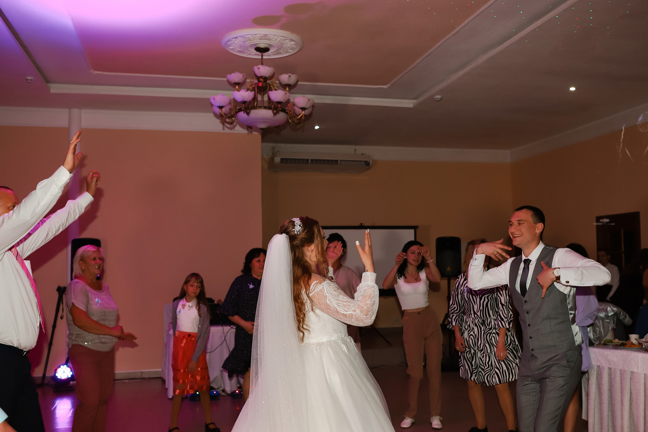 Дмитрий и Алина. Свадебный фотограф Евгения Фролова г. Каменск-Шахтинский, Донецк, Ростов