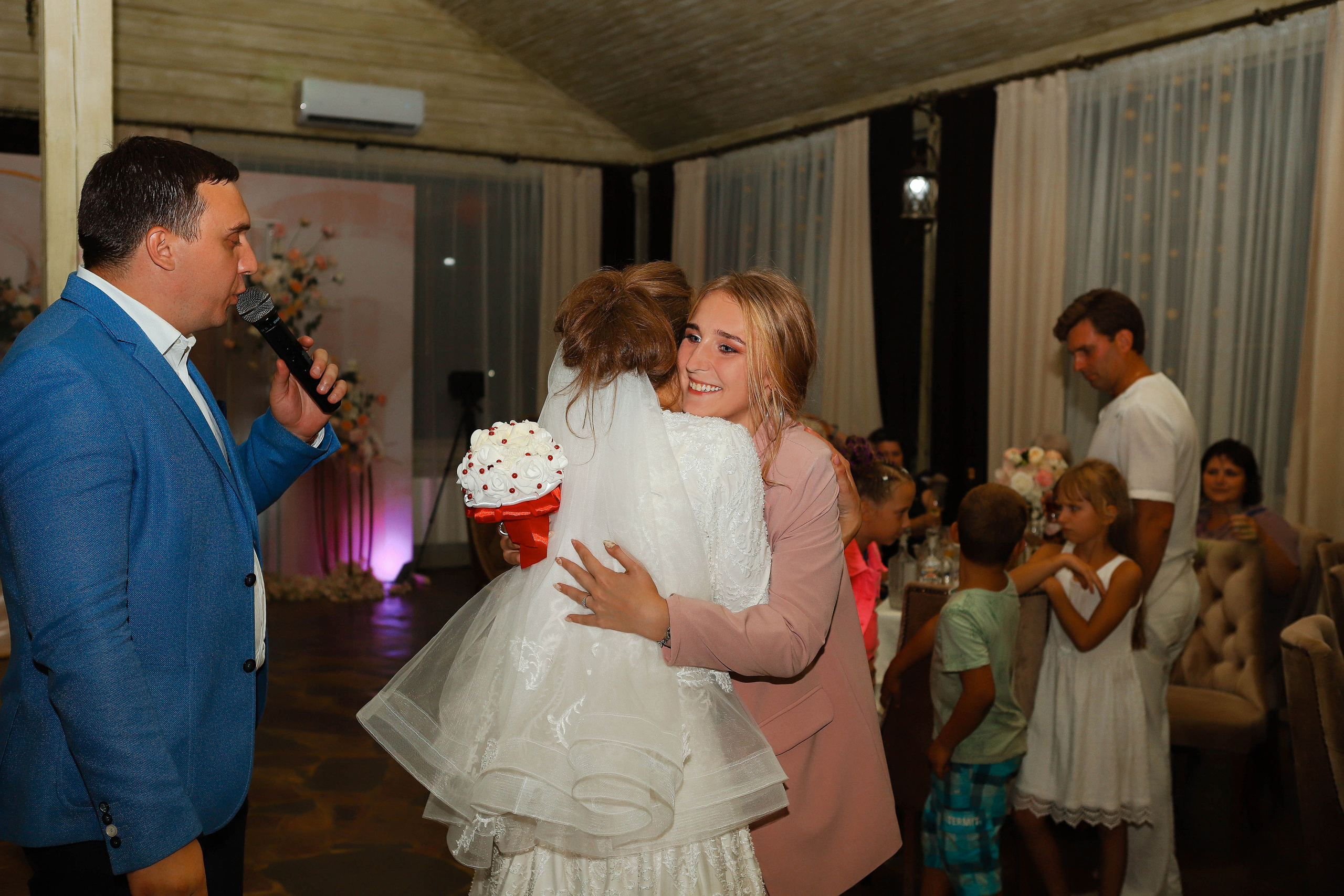 Иван и Мария. Свадебный фотограф Евгения Фролова г. Каменск-Шахтинский, Донецк, Ростов