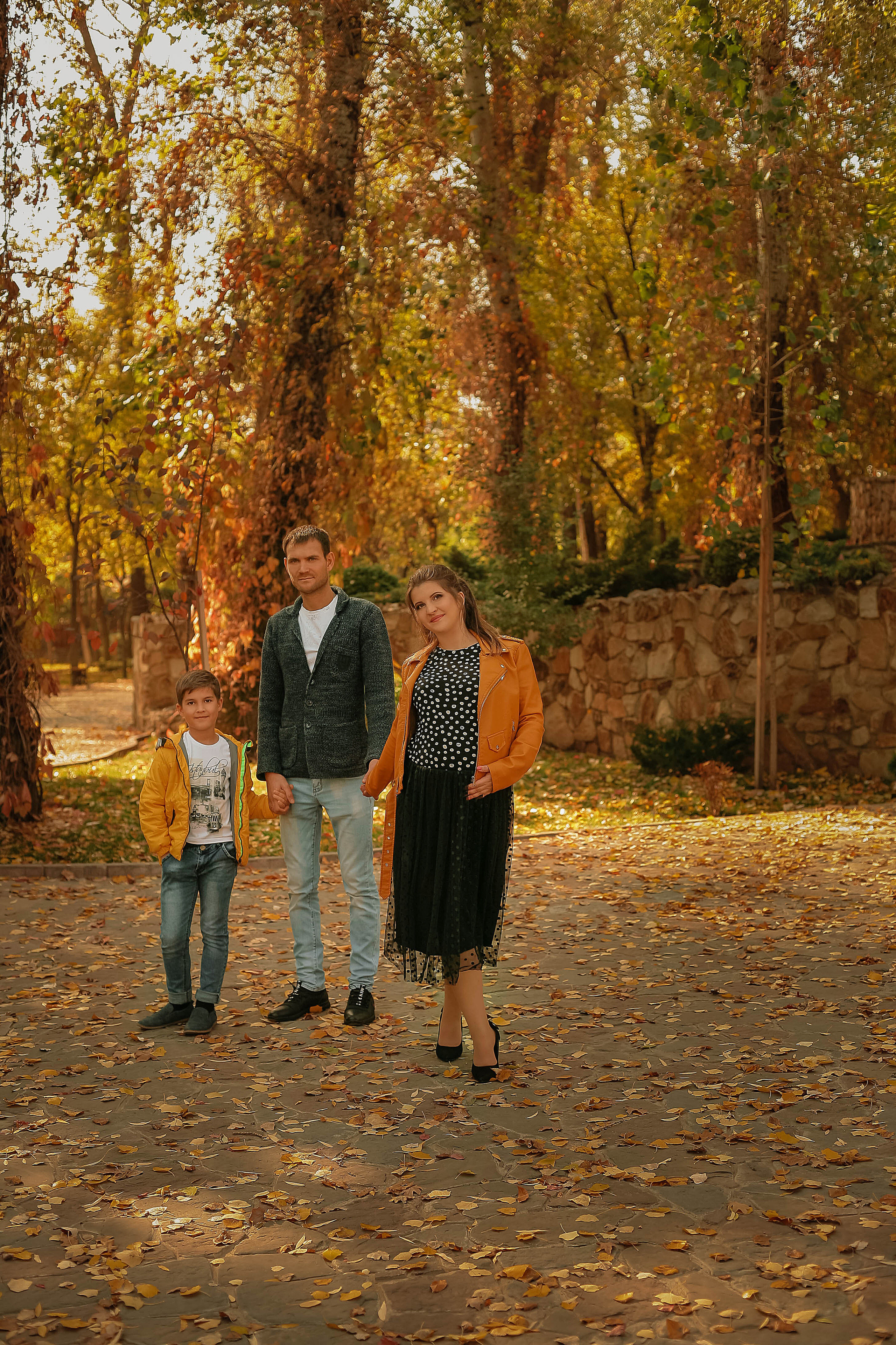 Алеся, Владимир и Марат. Свадебный фотограф Евгения Фролова г. Каменск-Шахтинский, Донецк, Ростов