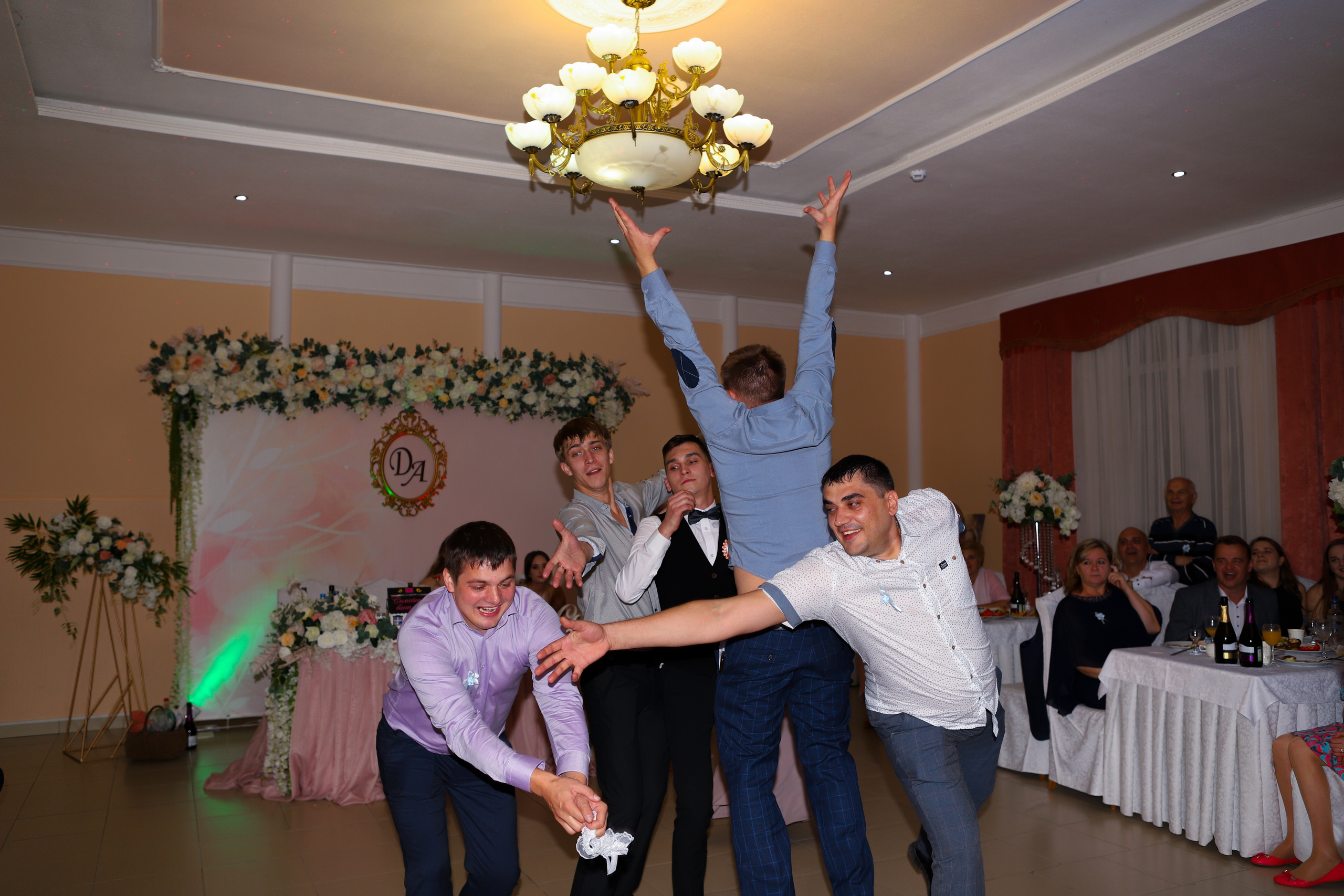 Дмитрий и Алина. Свадебный фотограф Евгения Фролова г. Каменск-Шахтинский, Донецк, Ростов