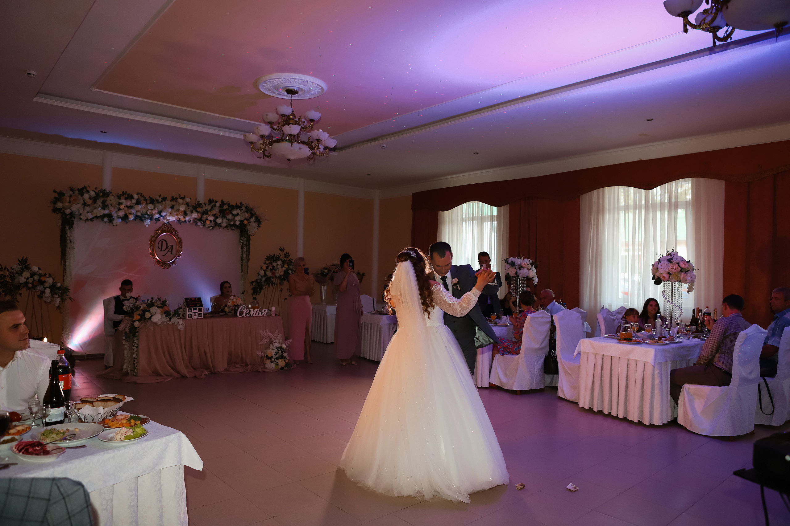 Дмитрий и Алина. Свадебный фотограф Евгения Фролова г. Каменск-Шахтинский, Донецк, Ростов