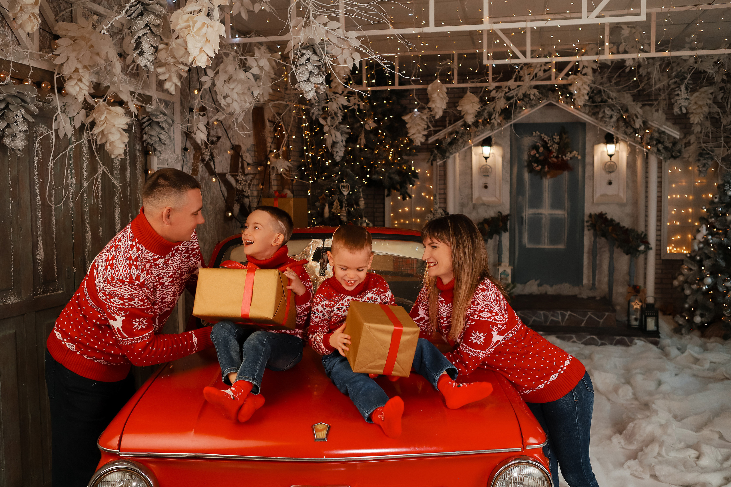 Семейная Авдюховы. Свадебный фотограф Евгения Фролова г. Каменск-Шахтинский, Донецк, Ростов