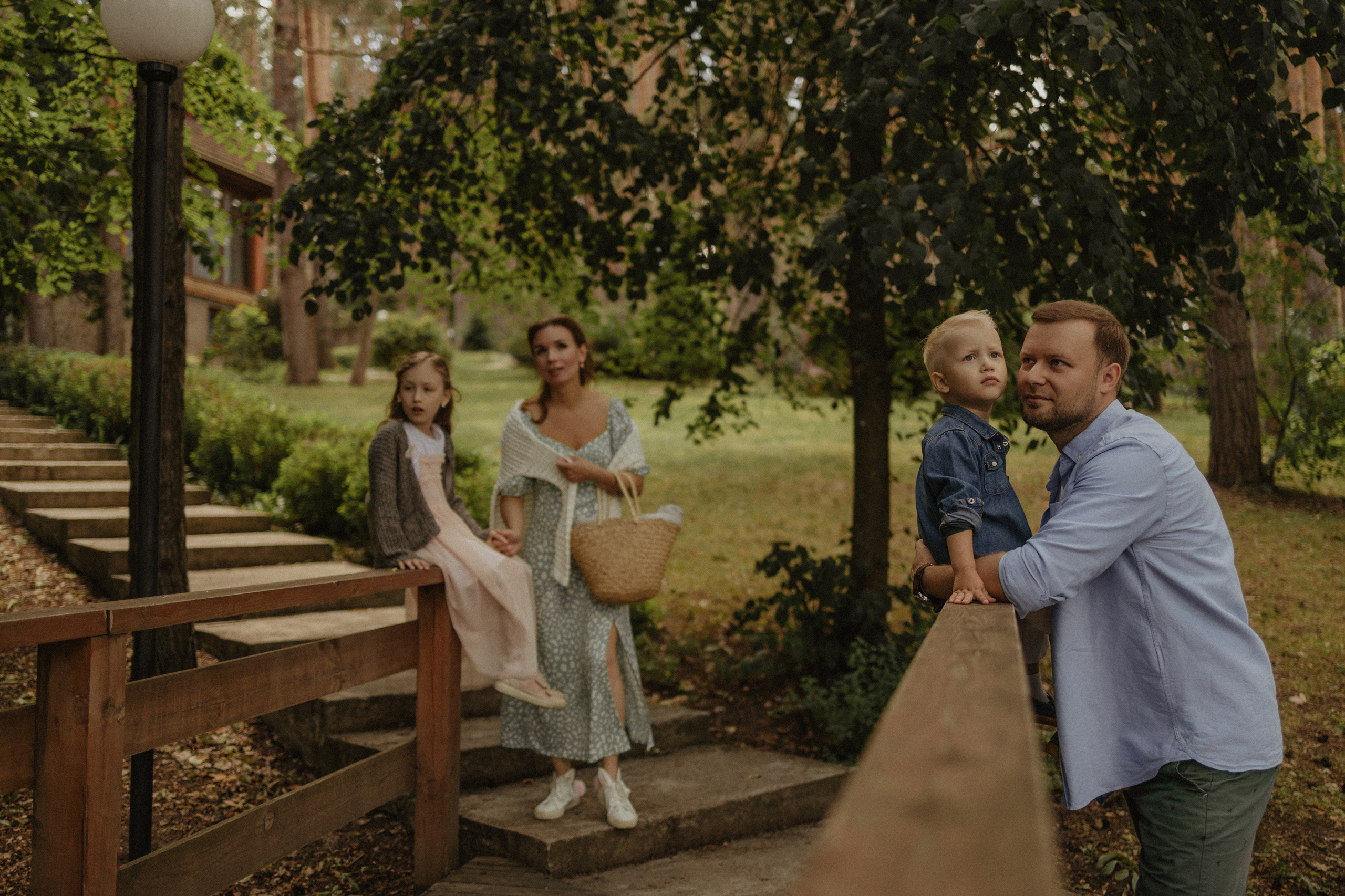 В Донском лесу. Семейный лайфстайл фотограф в г. Липецк
