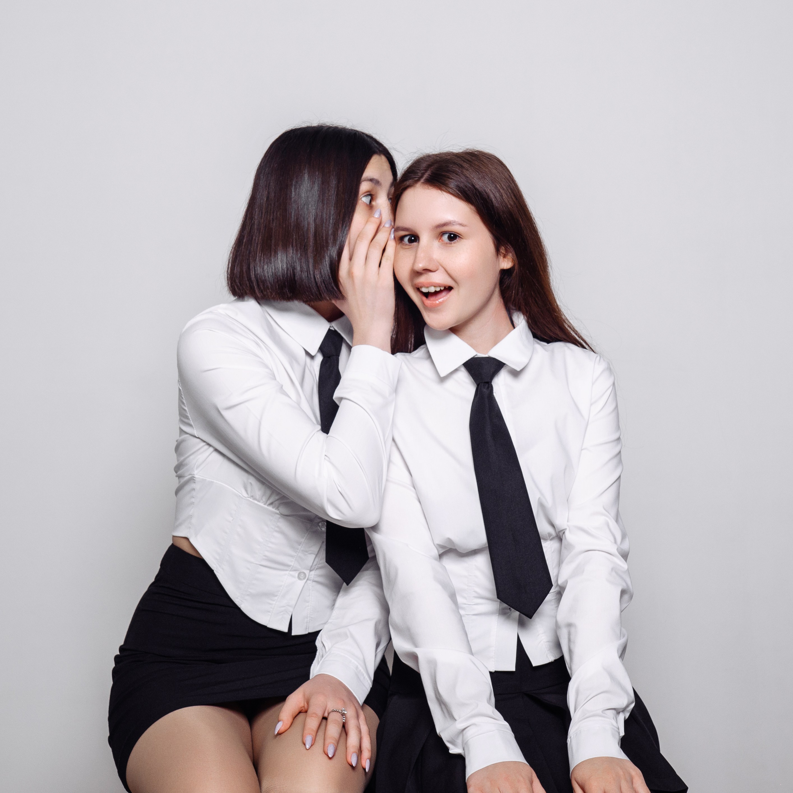 Альбомы в ФотоСтудии SelfieBox. НеФотоАльбом — выпускные альбомы Абакан Минусинск Черногорск Хакасия