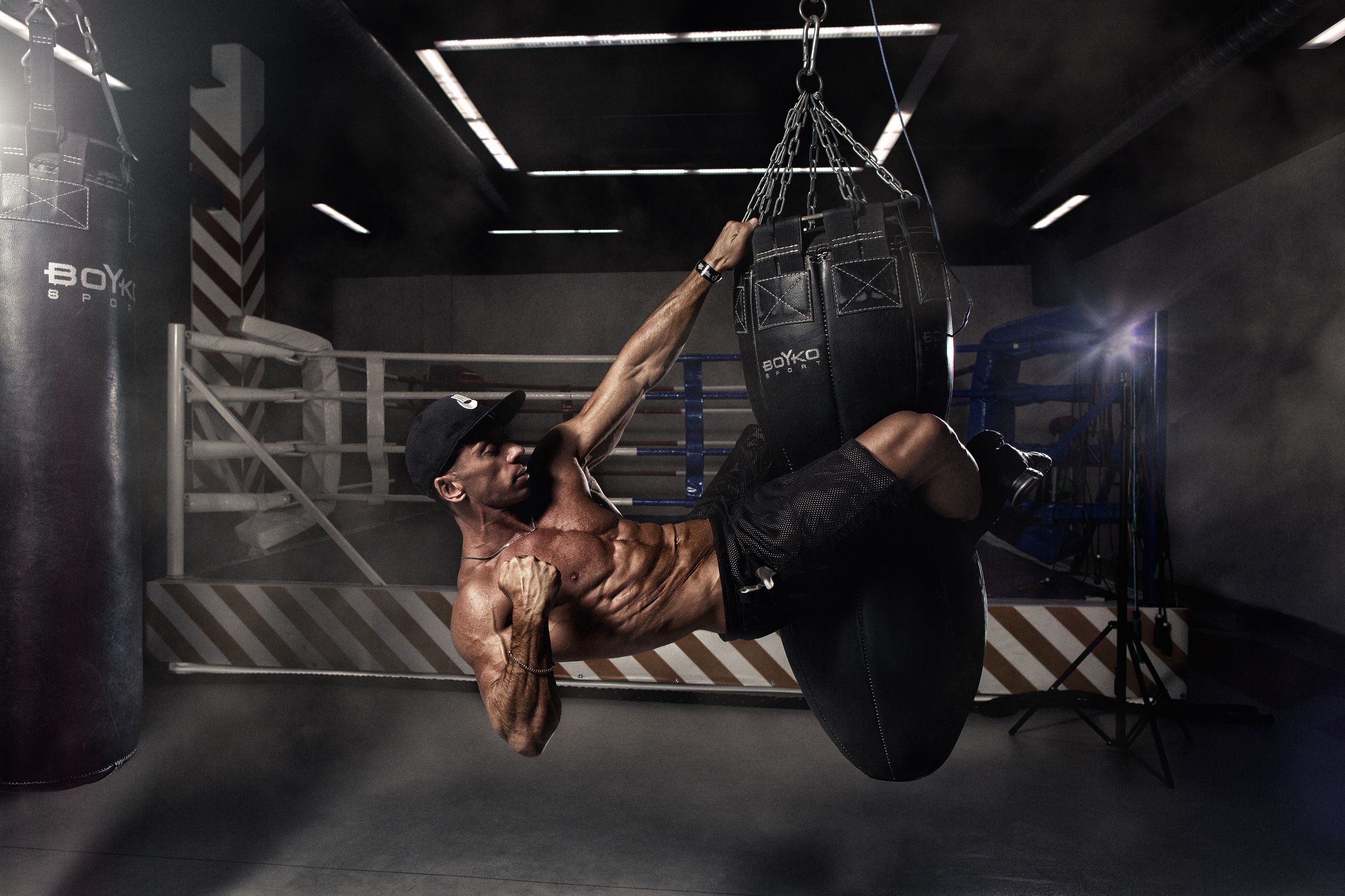 Фотосессия в спортивном стиле в зале или в студии. Свадебный и семейный фотограф Ксения Шекк Екатеринбург