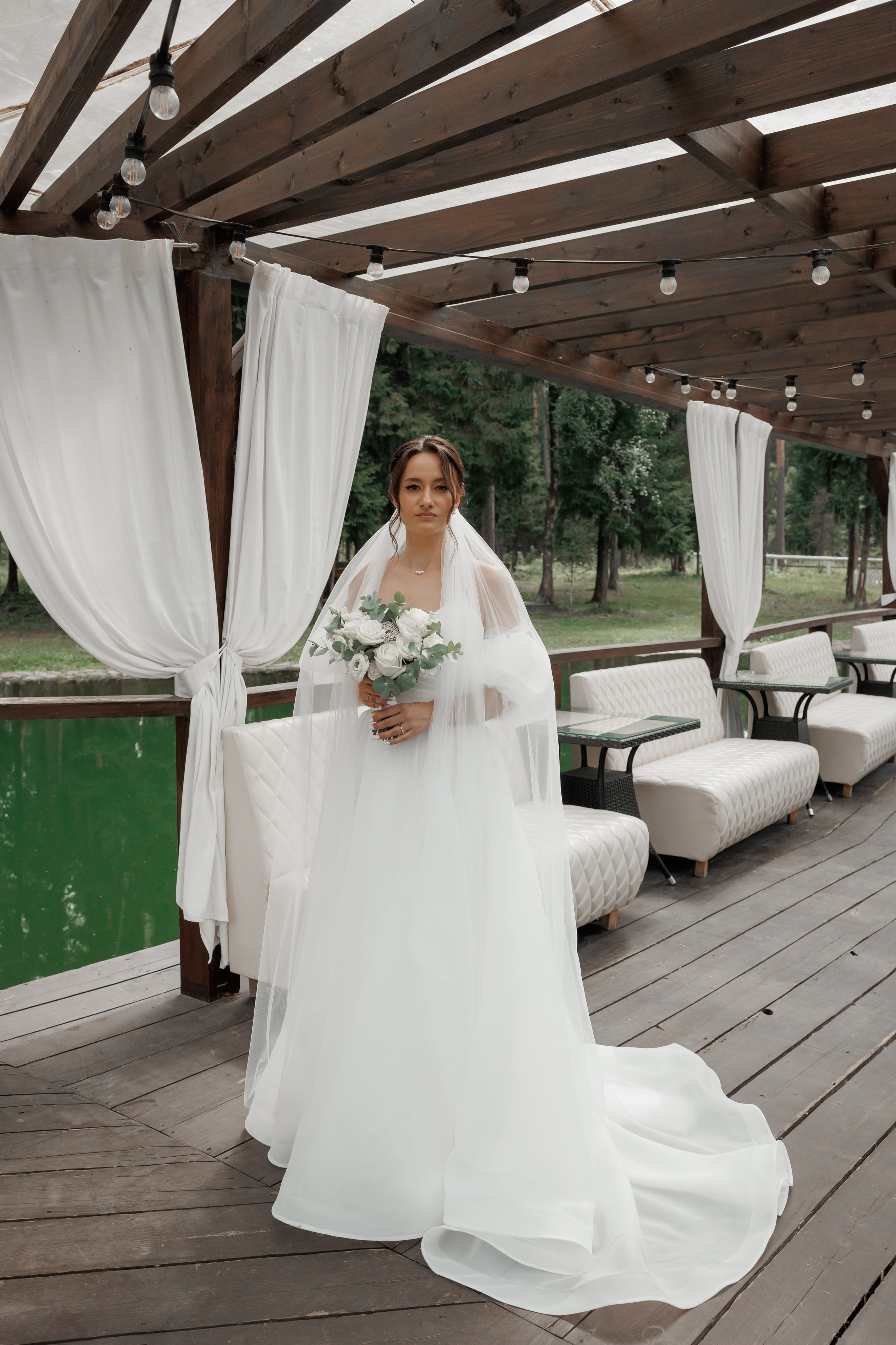 Полина и Дмитрий, загородный клуб «Барин», ЗАГС в г. Пушкино. Свадебный и репортажный фотограф (Москва, Королев и другие)