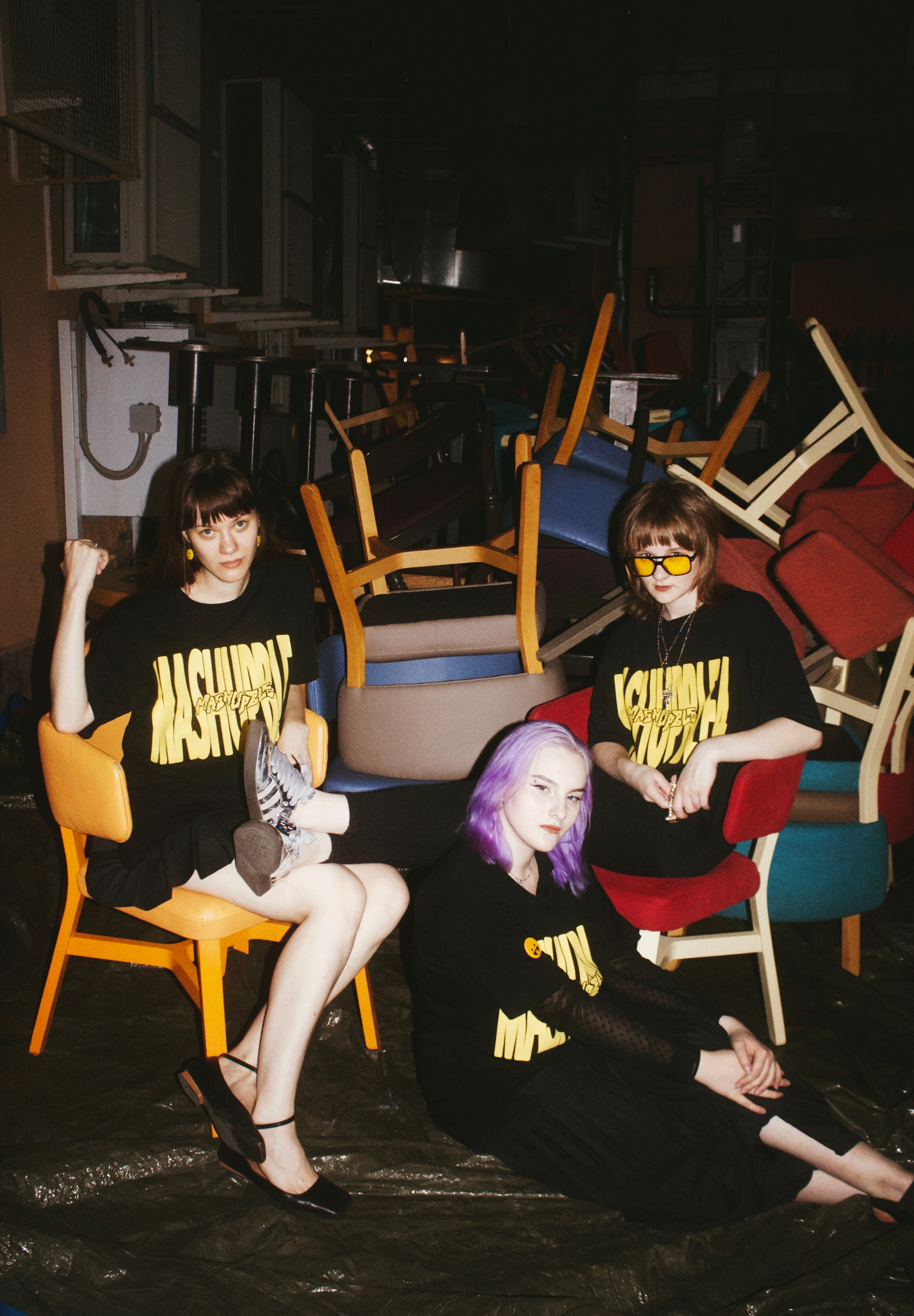 Съемка мерча MASHUPBLE. Концертный и портретный фотограф в Москве Соня Спросонья