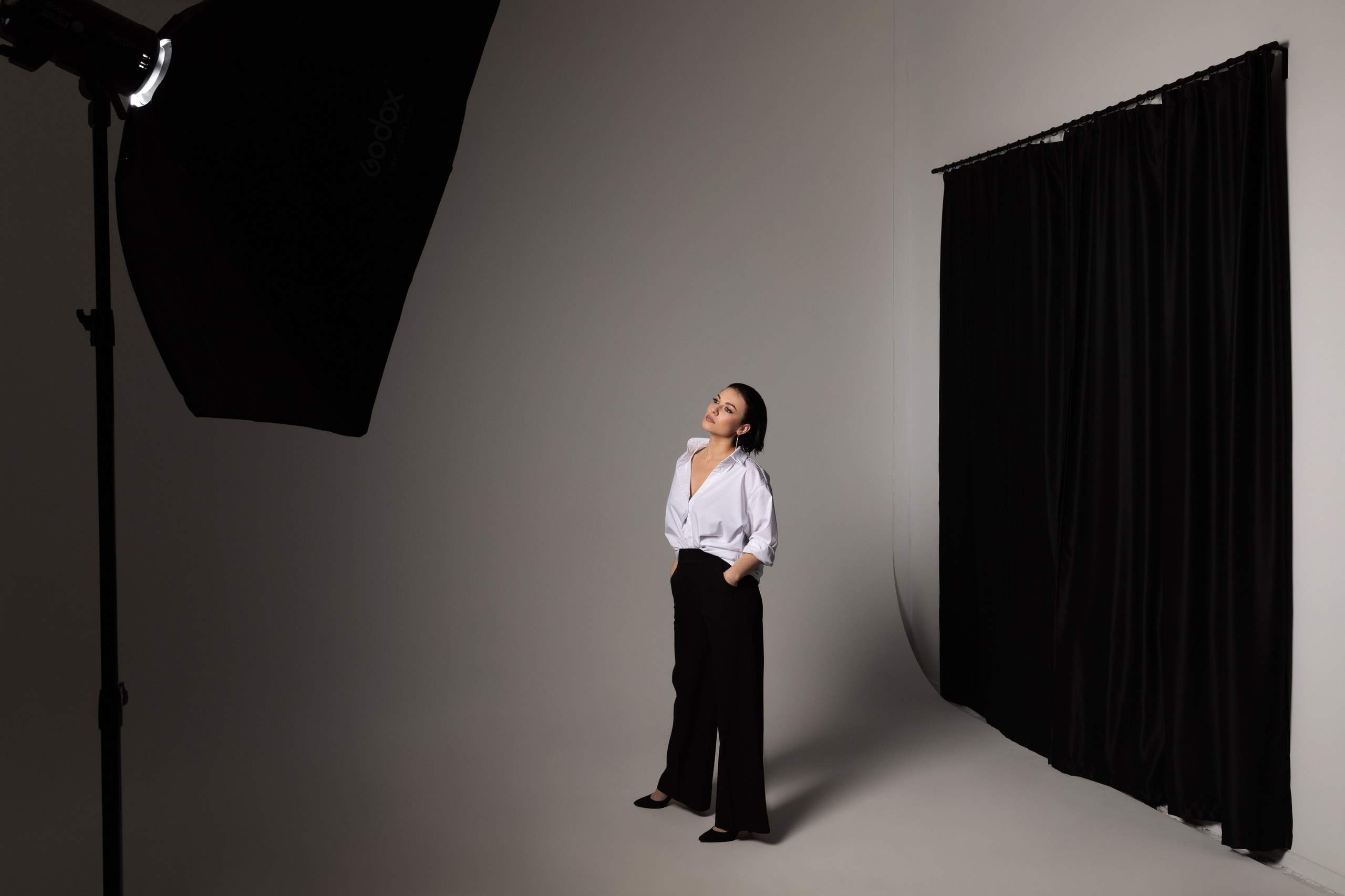 Юлия. Фотограф Мария Щеголькова. Чувственный женский портрет