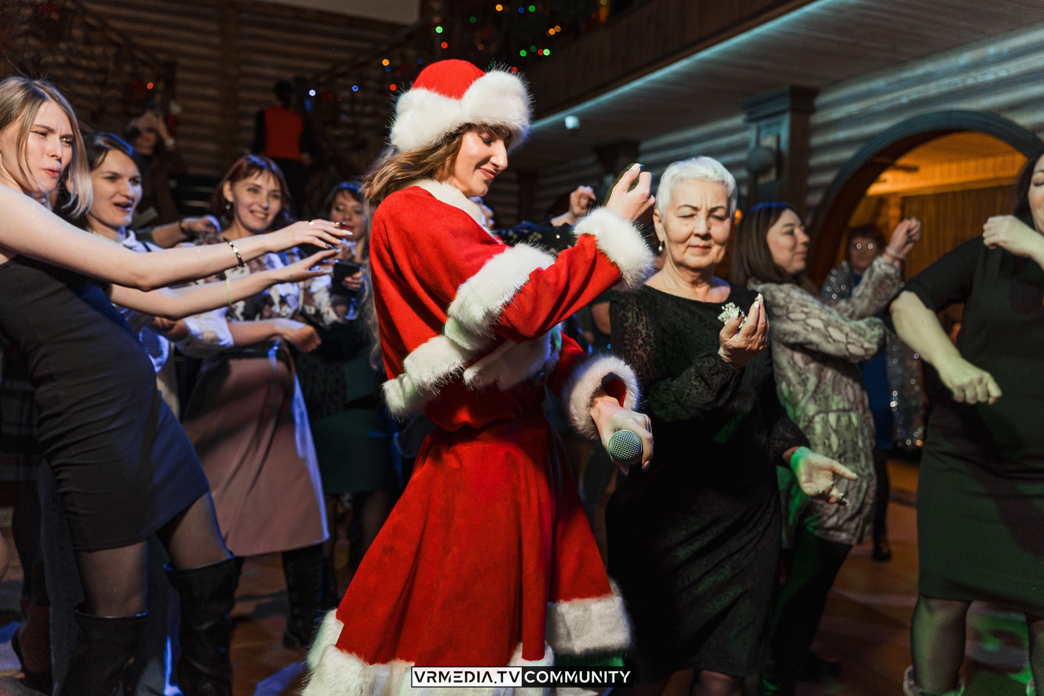 Новогодний вечер у «Петровича»