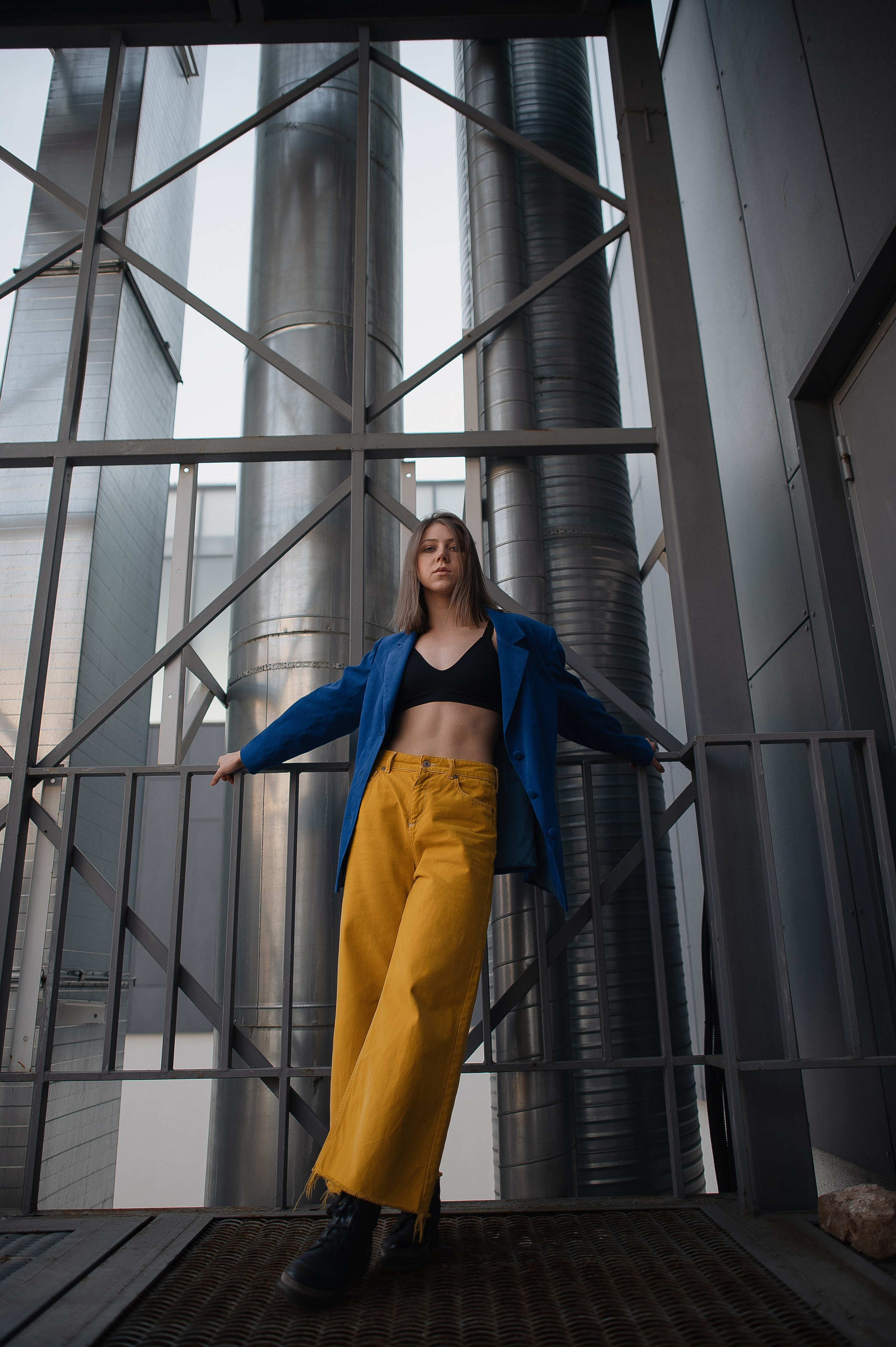 Екатерина, выпускница ЯГТИ имени Фирса Шишигина. Портретная прогулка по городу. Свадебный фотограф в Ярославле Денис Медоваров