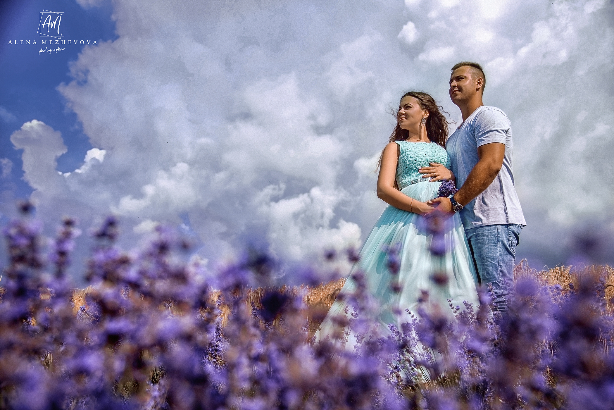 Фотосессия в лаванде. Свадебный и семейный фотограф и видеограф, Крым, Москва, Санкт -Петербург
