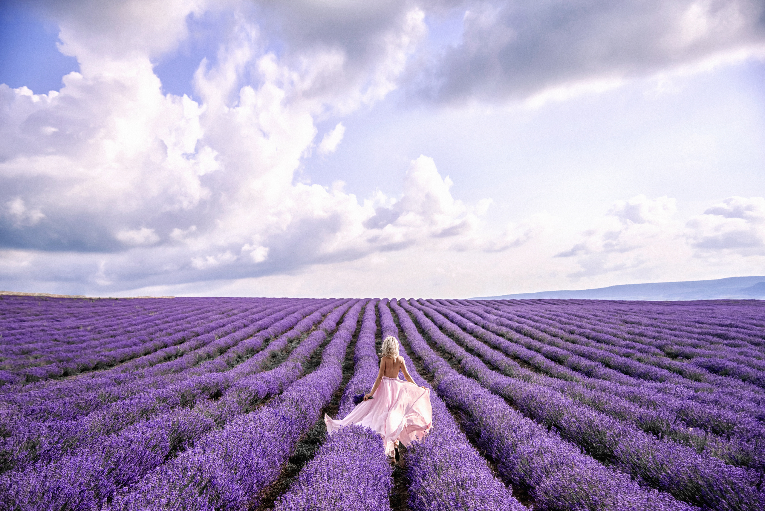 Фотосессия в лаванде. Свадебный и семейный фотограф и видеограф, Крым, Москва, Санкт -Петербург