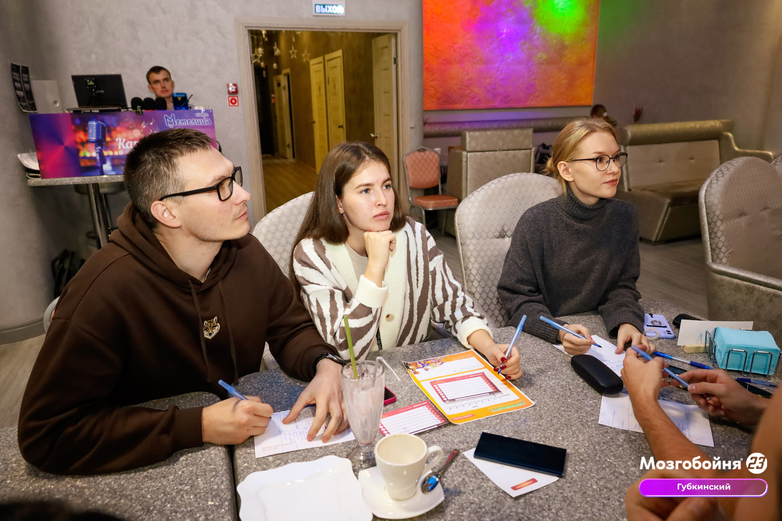 1 октября 2023. Фотограф в Губкинском | Александра Артамонова