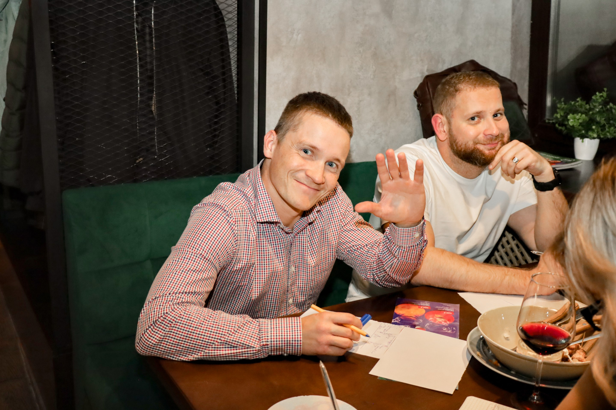 11 сентября. Фотограф в Губкинском | Александра Артамонова